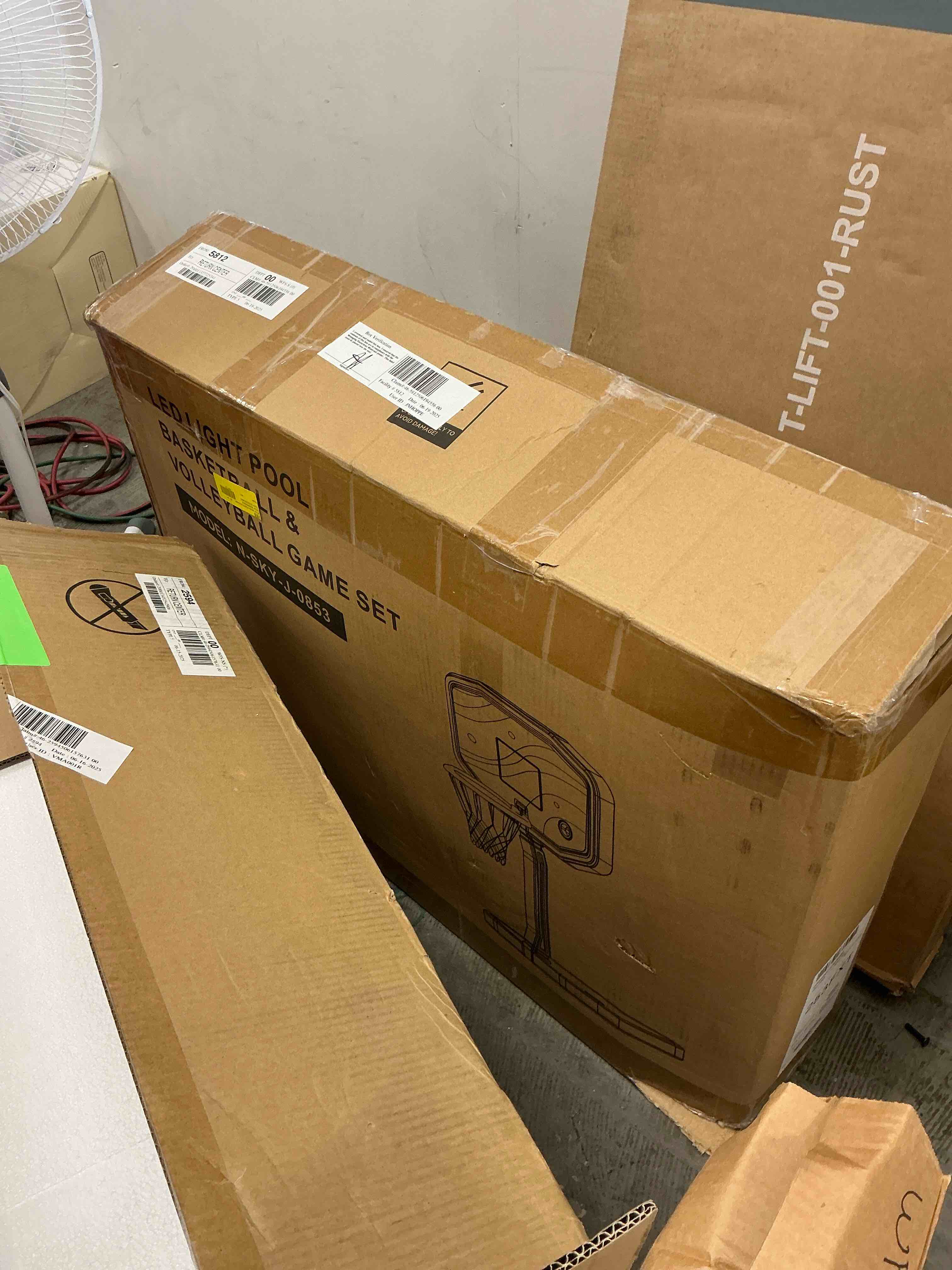 https://s3.amazonaws.com/lotting-images-prod/EmanualPiazza/TEA3574186_1753193496936.jpeg
