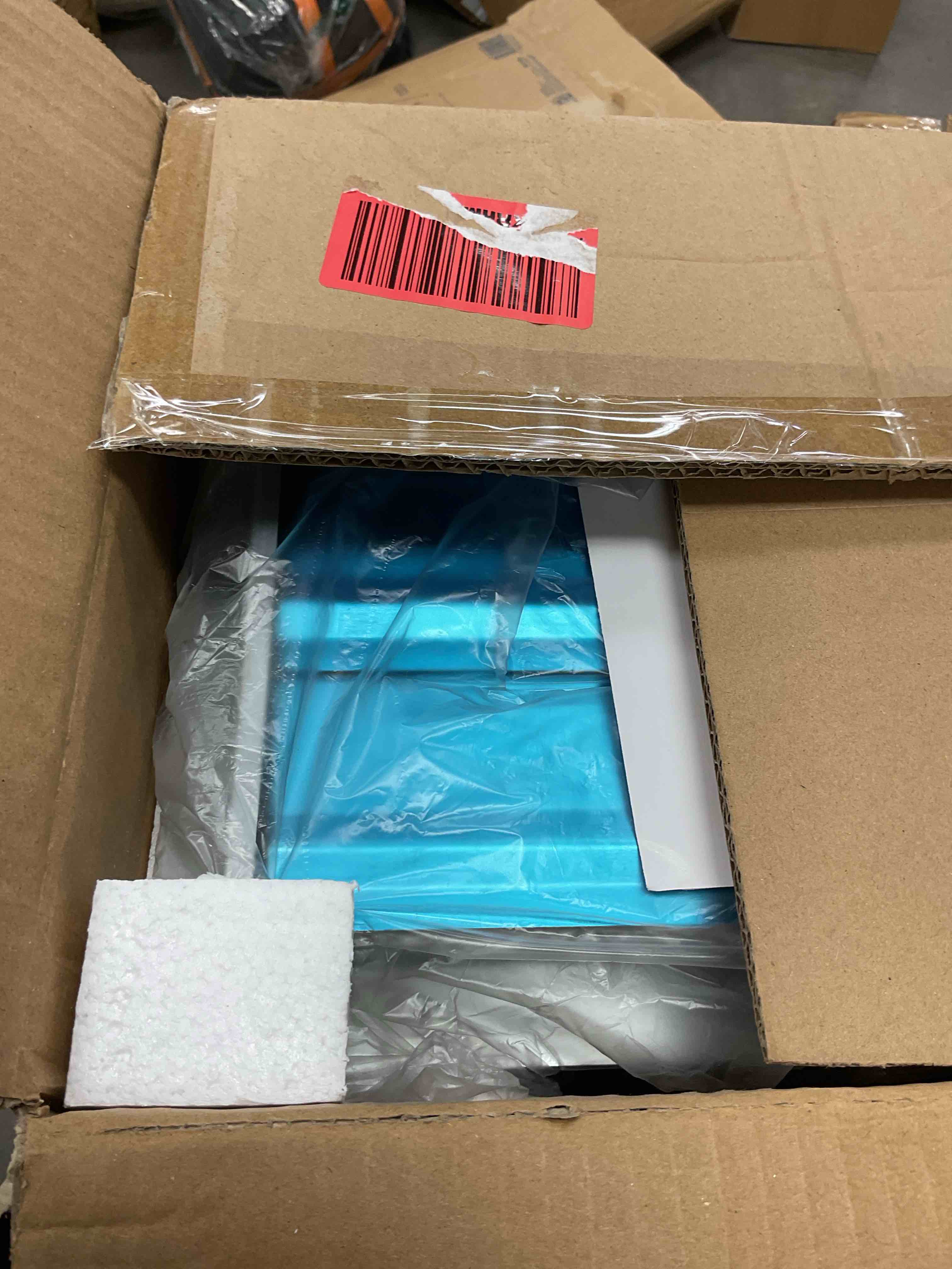 https://s3.amazonaws.com/lotting-images-prod/EmanualPiazza/TEA3574350_1753287704186.jpeg