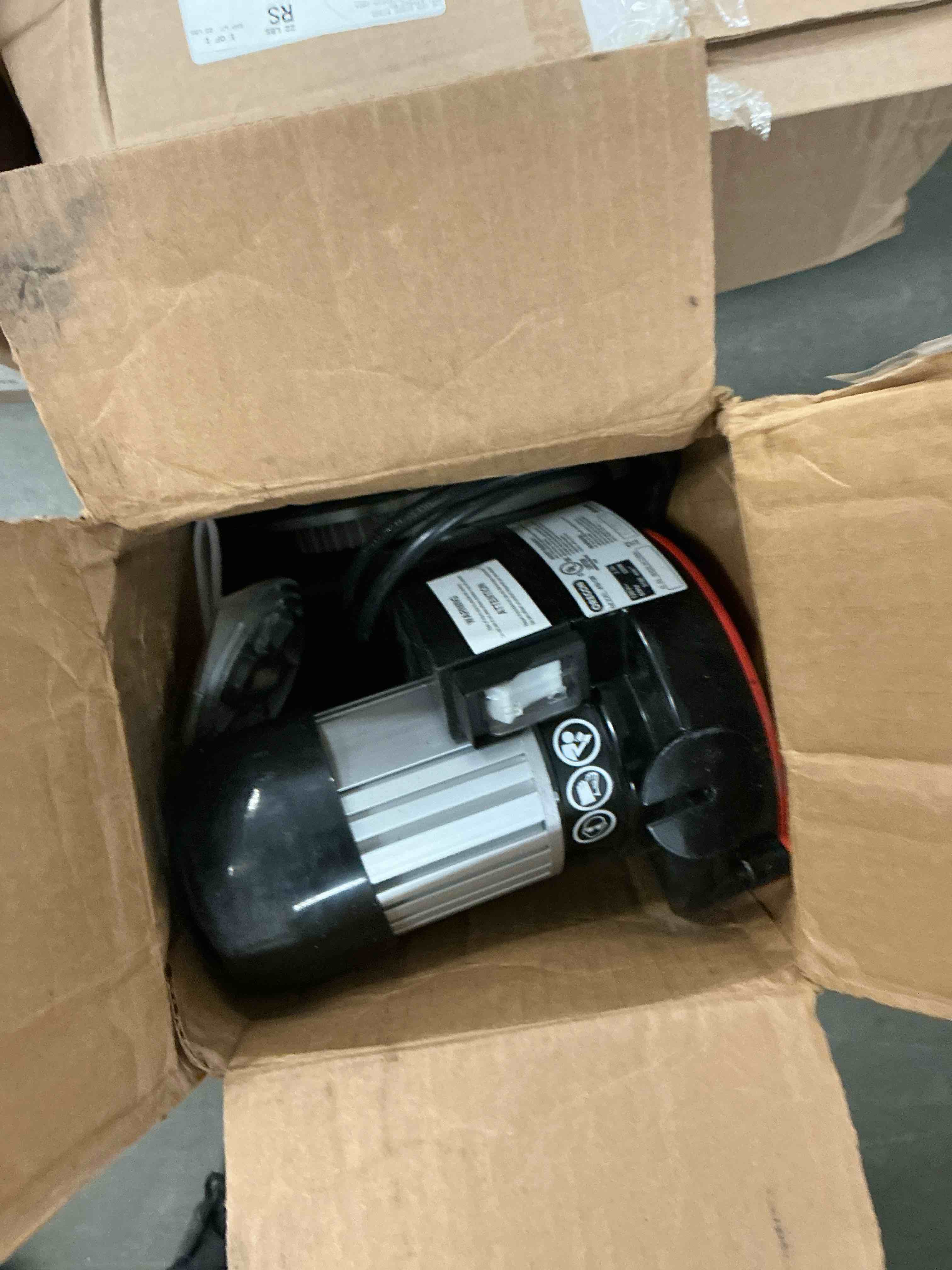 https://s3.amazonaws.com/lotting-images-prod/EmanualPiazza/TEA3574737_1753907195427.jpeg