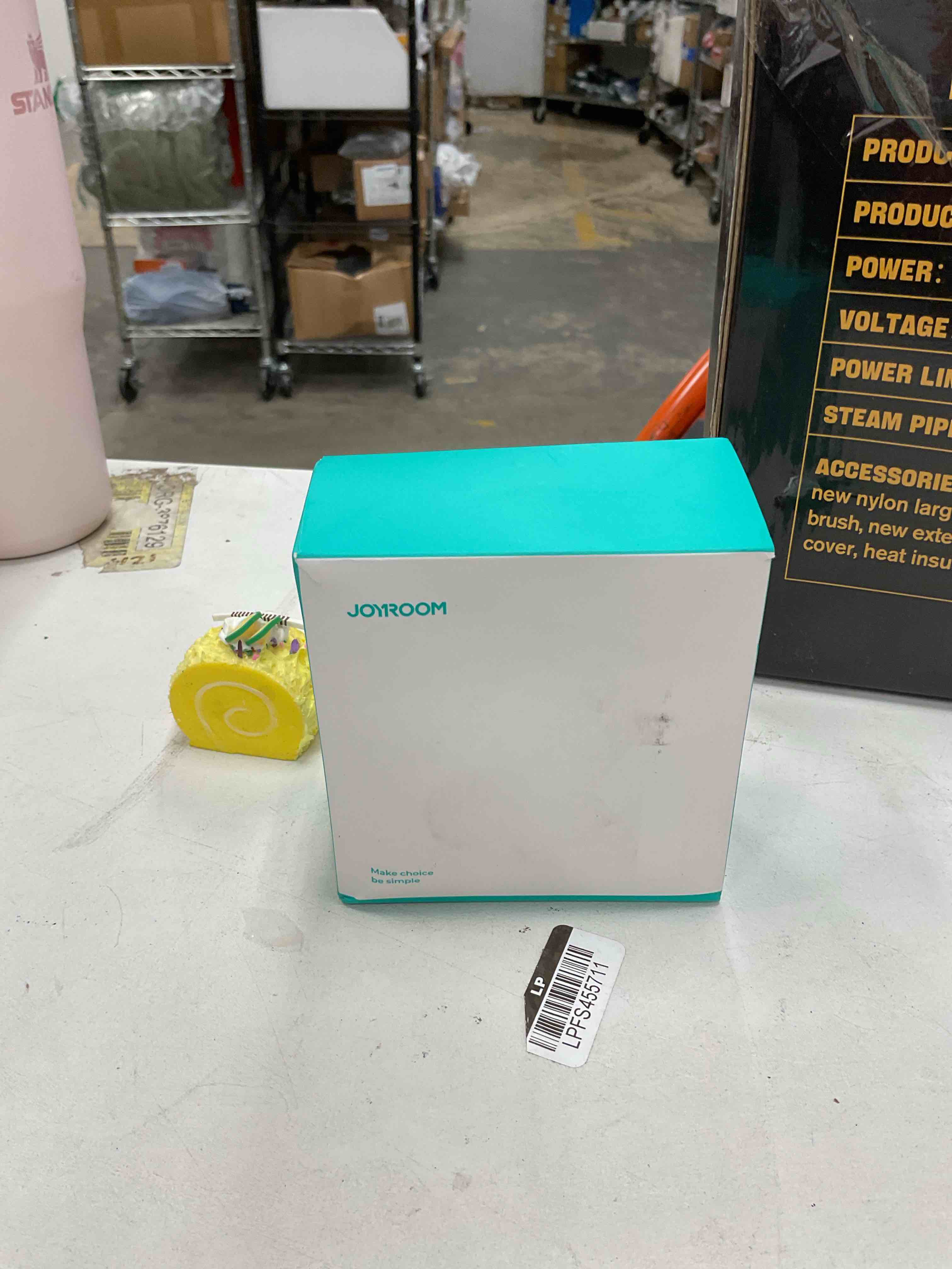 https://s3.amazonaws.com/lotting-images-prod/EmanualPiazza/TEA3575156_1754408949207.jpeg