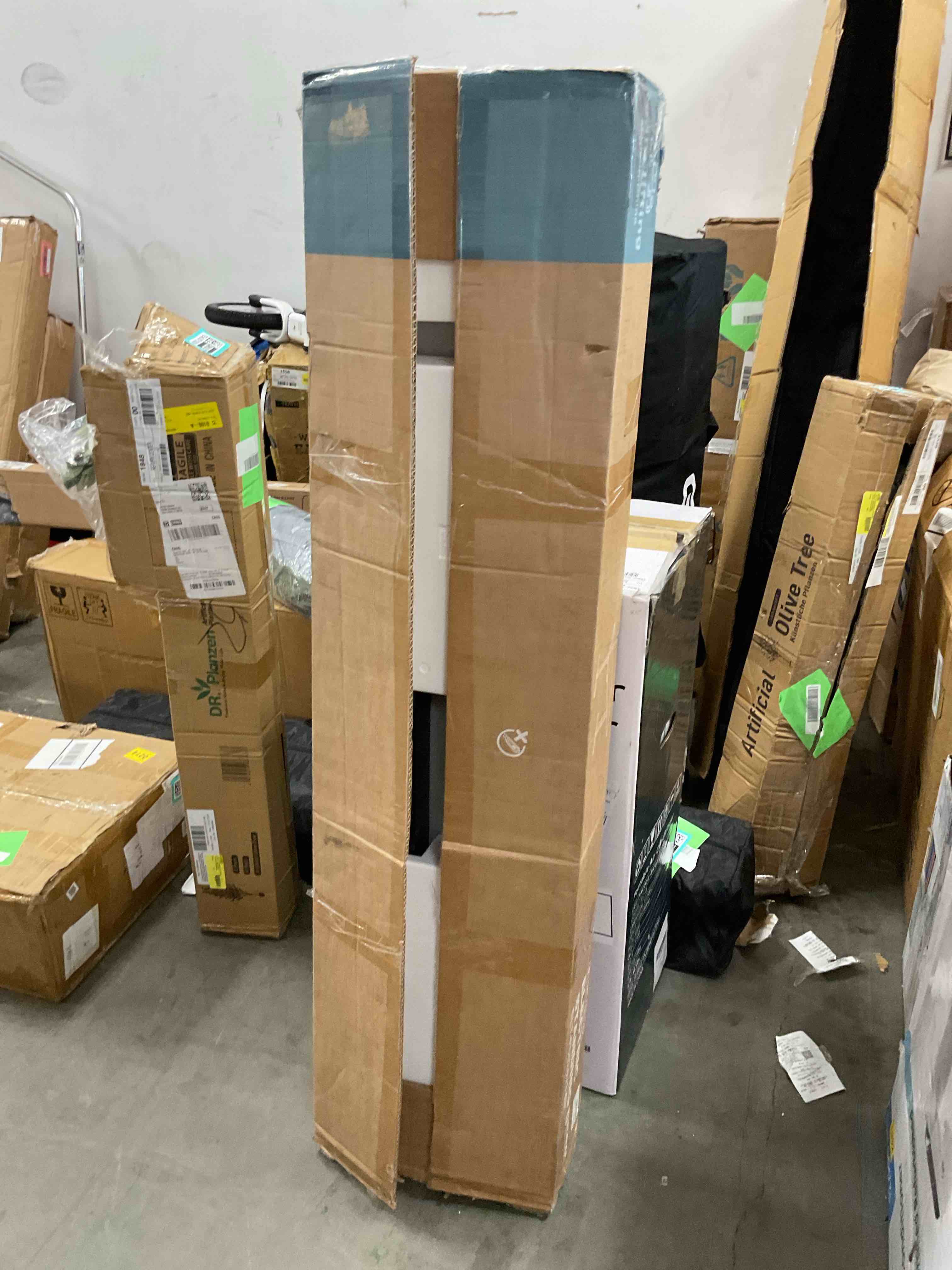 https://s3.amazonaws.com/lotting-images-prod/EmanualPiazza/TEA3575285_1754662291148.jpeg
