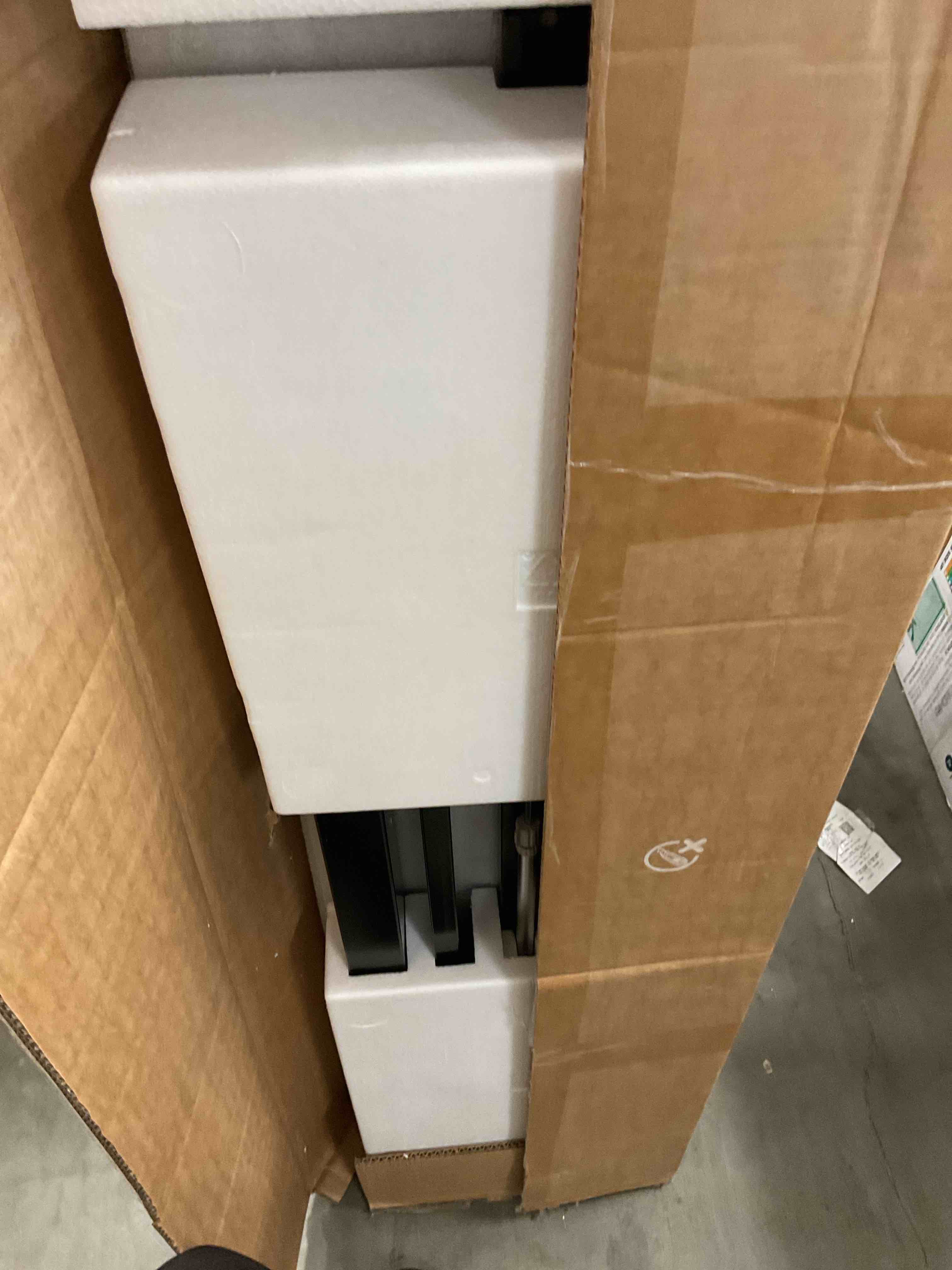 https://s3.amazonaws.com/lotting-images-prod/EmanualPiazza/TEA3575285_1754662296880.jpeg