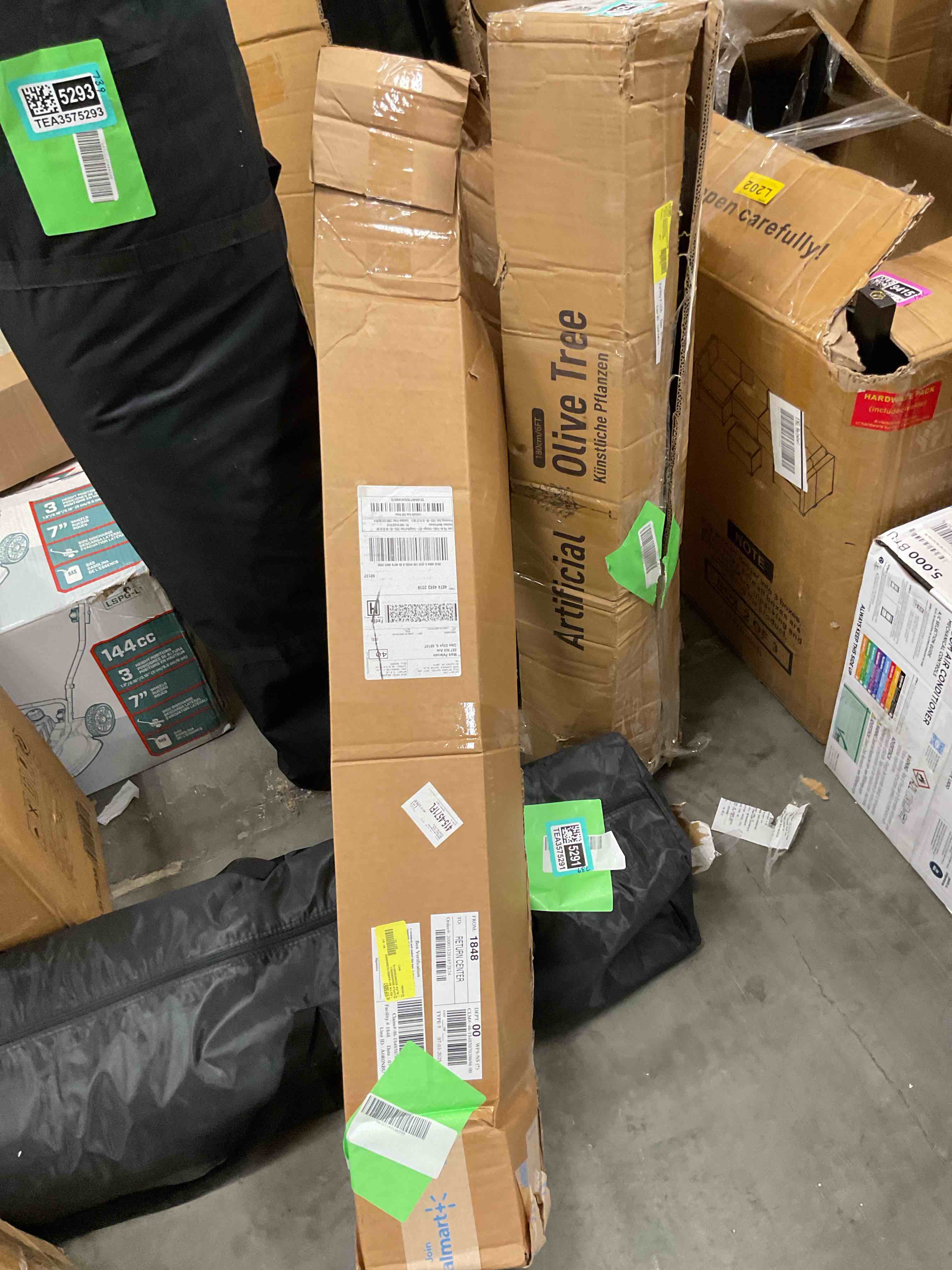 https://s3.amazonaws.com/lotting-images-prod/EmanualPiazza/TEA3575288_1754661395981.jpeg