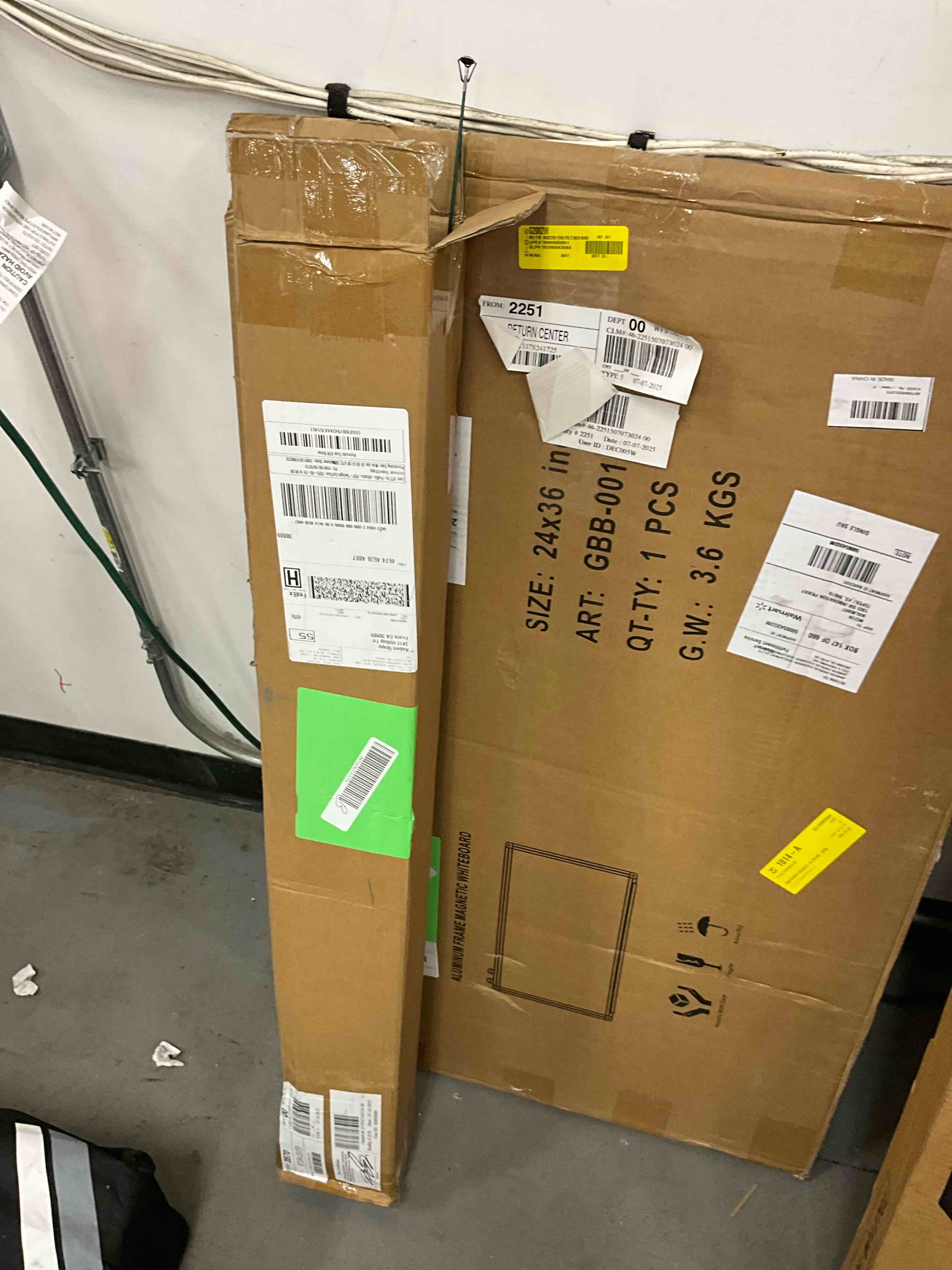 https://s3.amazonaws.com/lotting-images-prod/EmanualPiazza/TEA3575462_1754940886885.jpeg