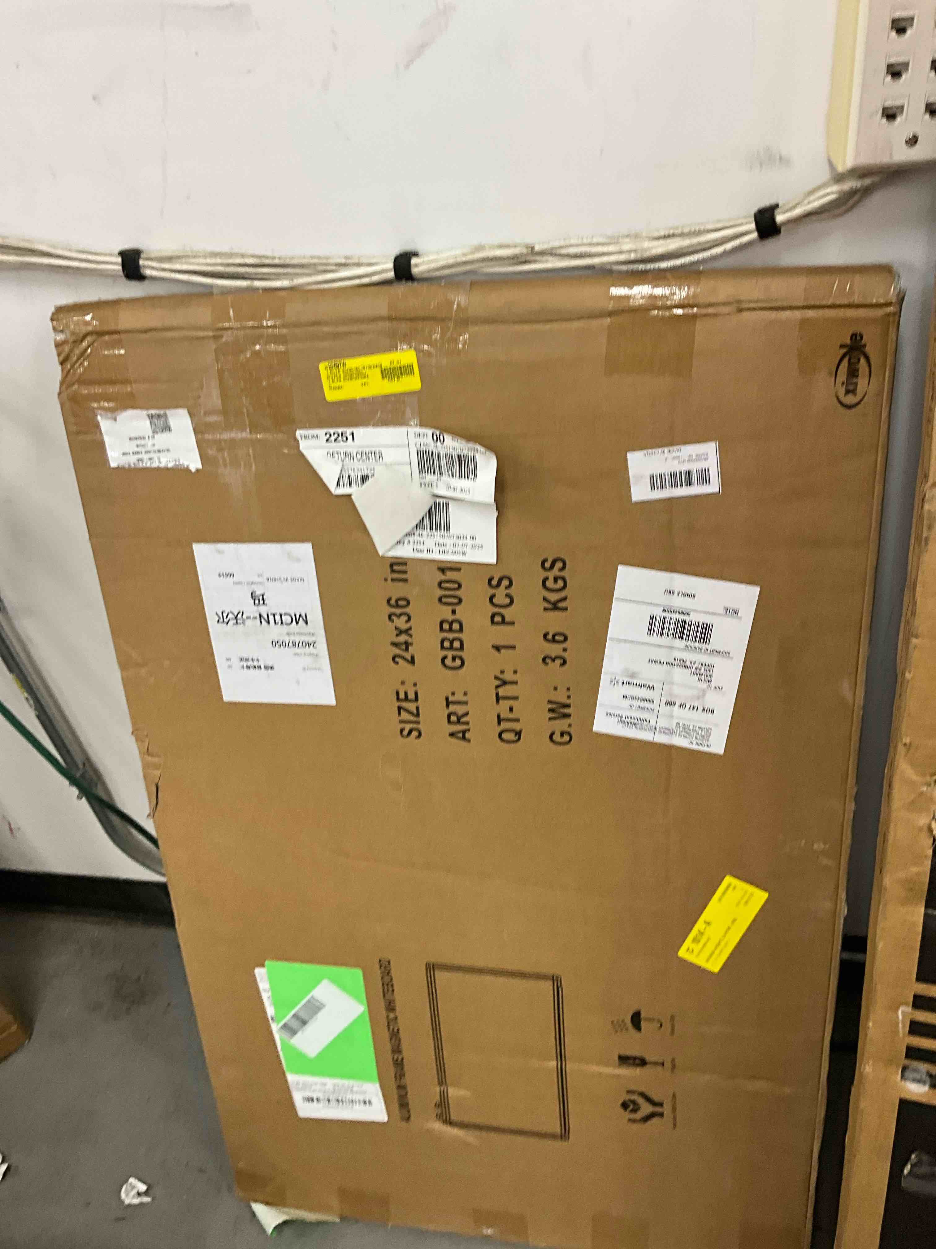 https://s3.amazonaws.com/lotting-images-prod/EmanualPiazza/TEA3575463_1754940800353.jpeg
