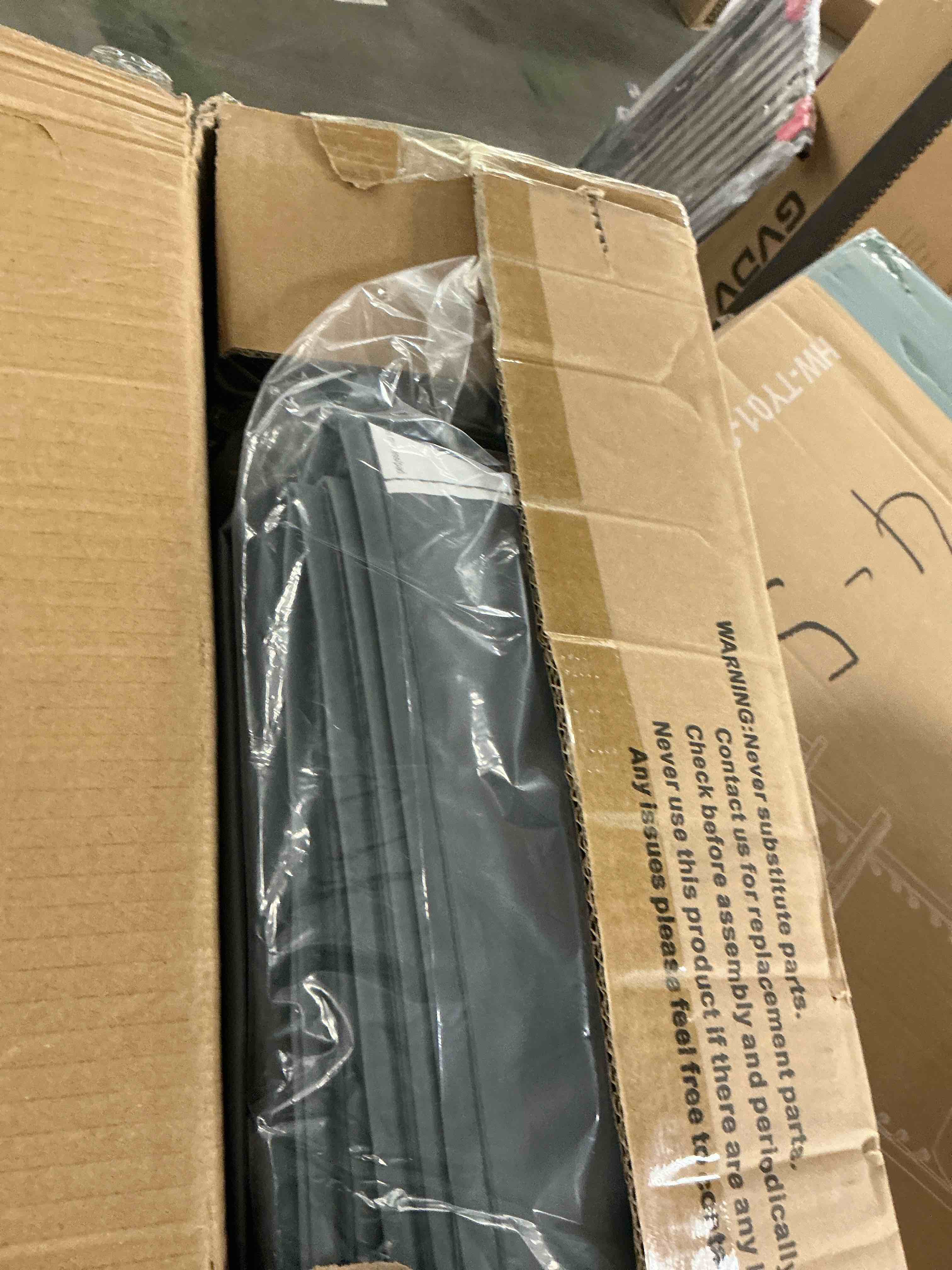 https://s3.amazonaws.com/lotting-images-prod/EmanualPiazza/TEA3575668_1755350115318.jpeg