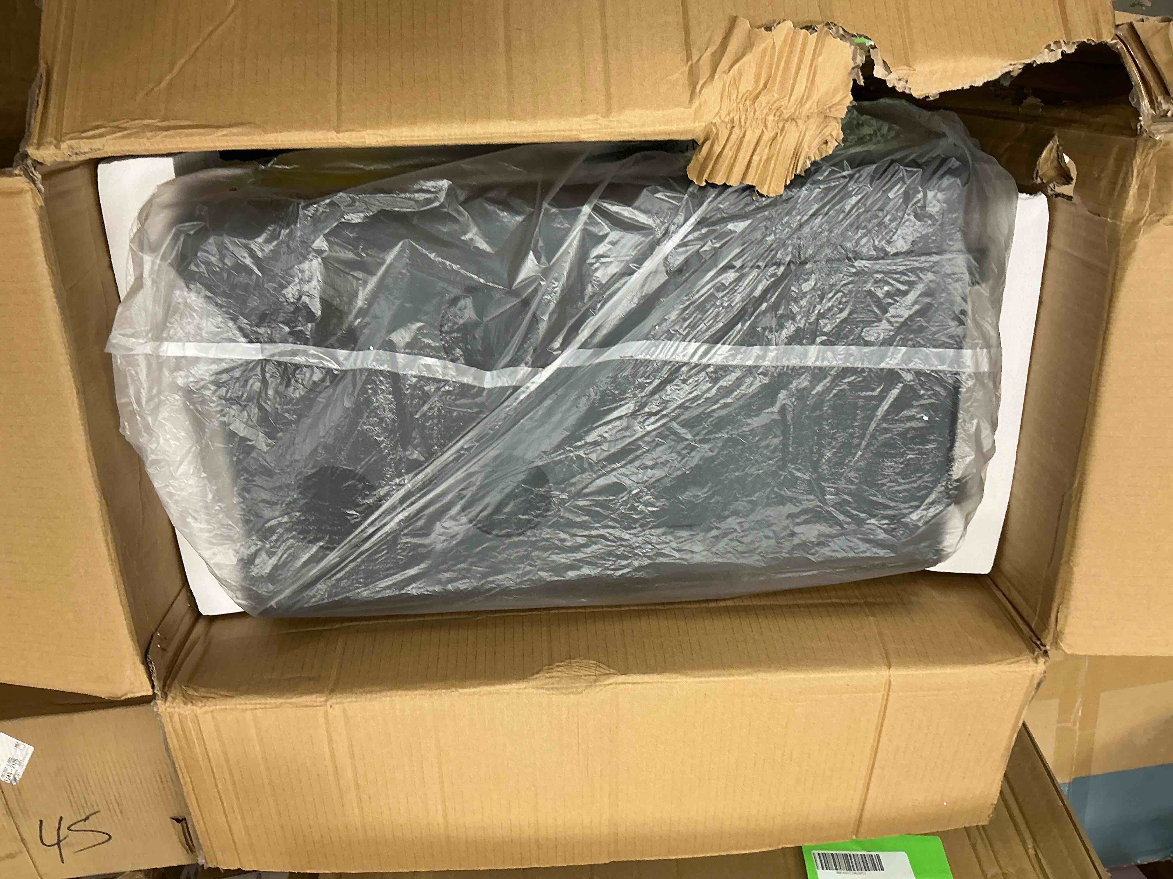 https://s3.amazonaws.com/lotting-images-prod/EmanualPiazza/TEA3575871_1755794043544.jpeg
