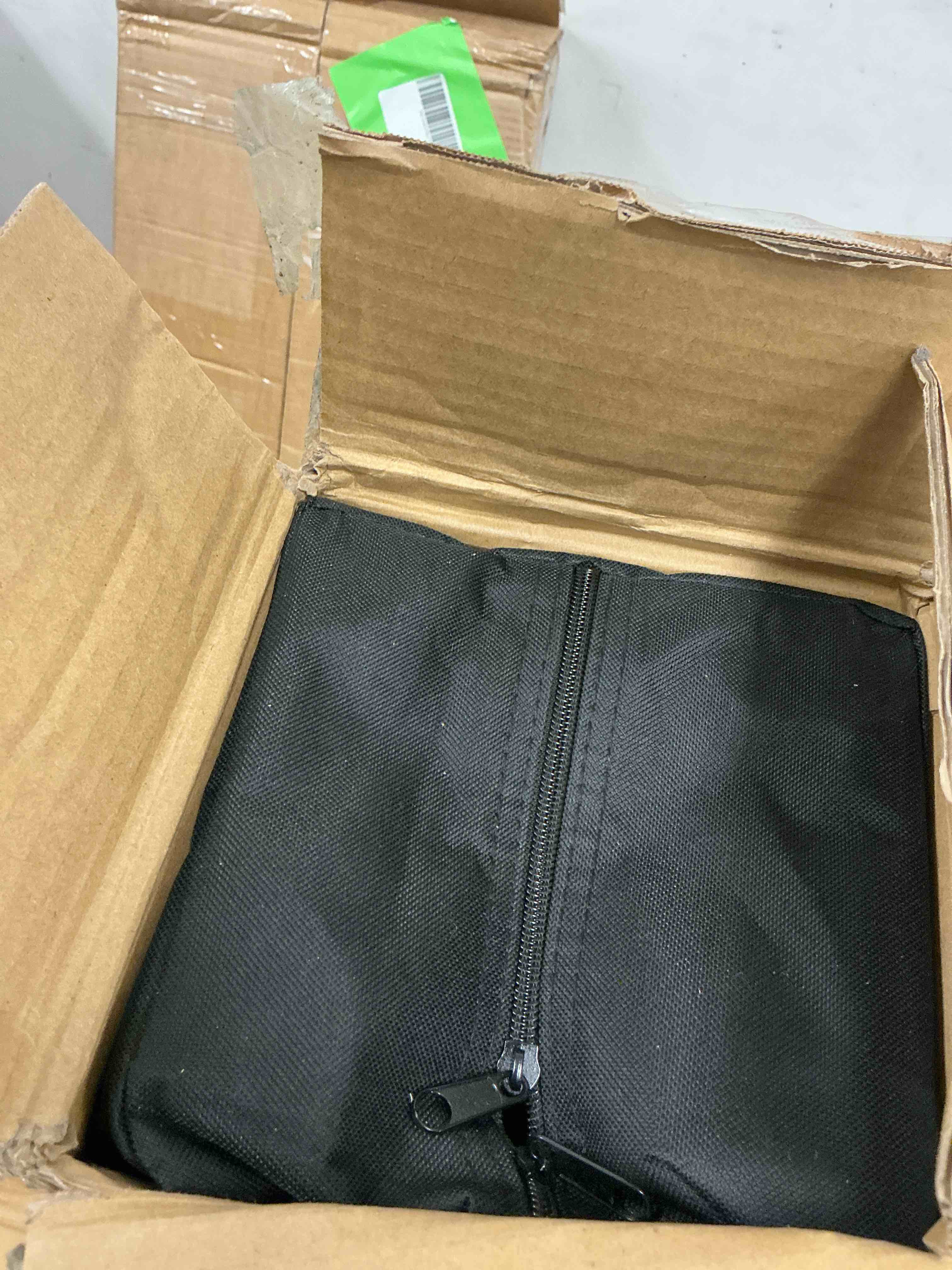 https://s3.amazonaws.com/lotting-images-prod/EmanualPiazza/TEA3575879_1755793040427.jpeg