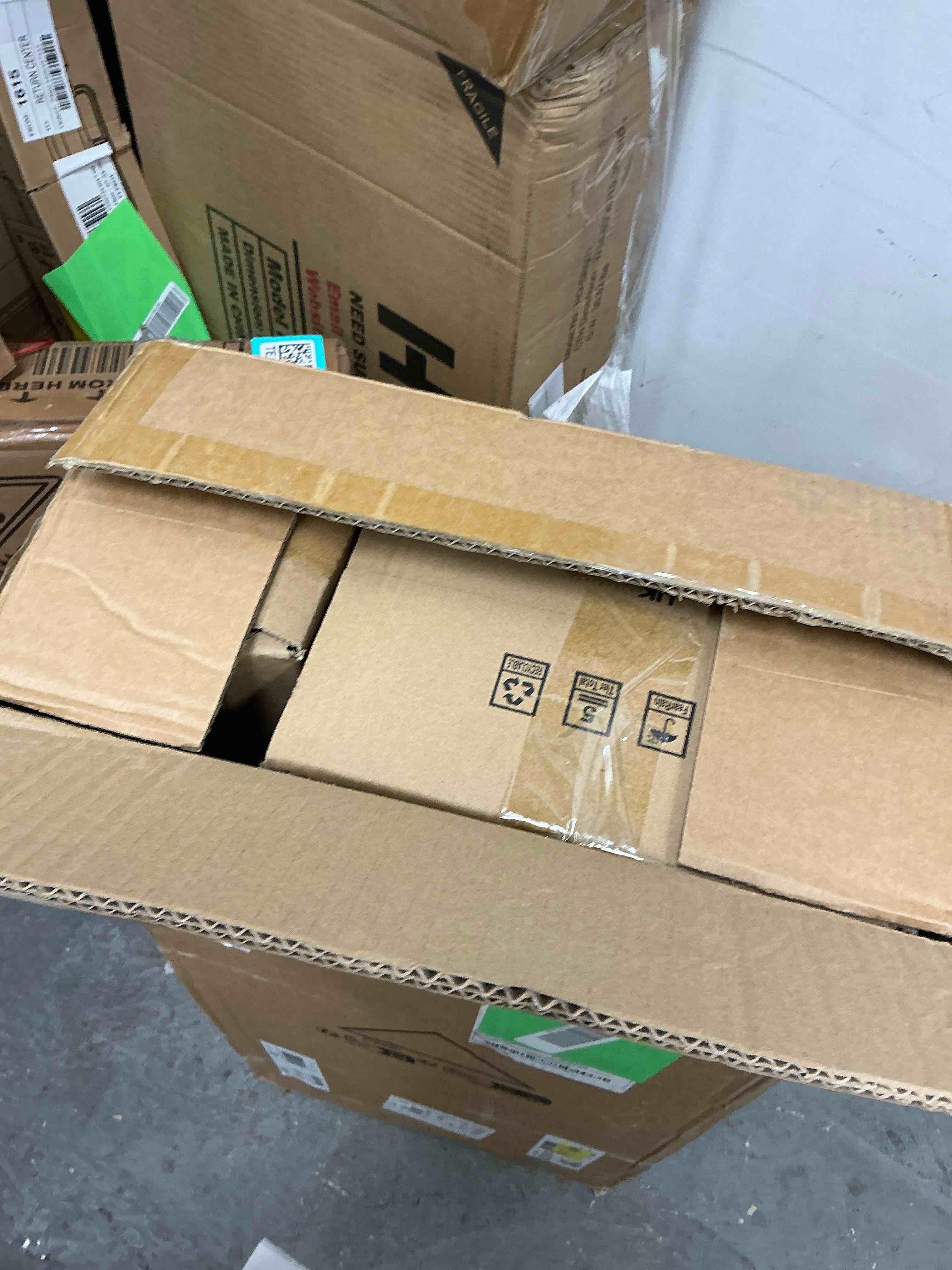 https://s3.amazonaws.com/lotting-images-prod/EmanualPiazza/TEA3575919_1755794686168.jpeg