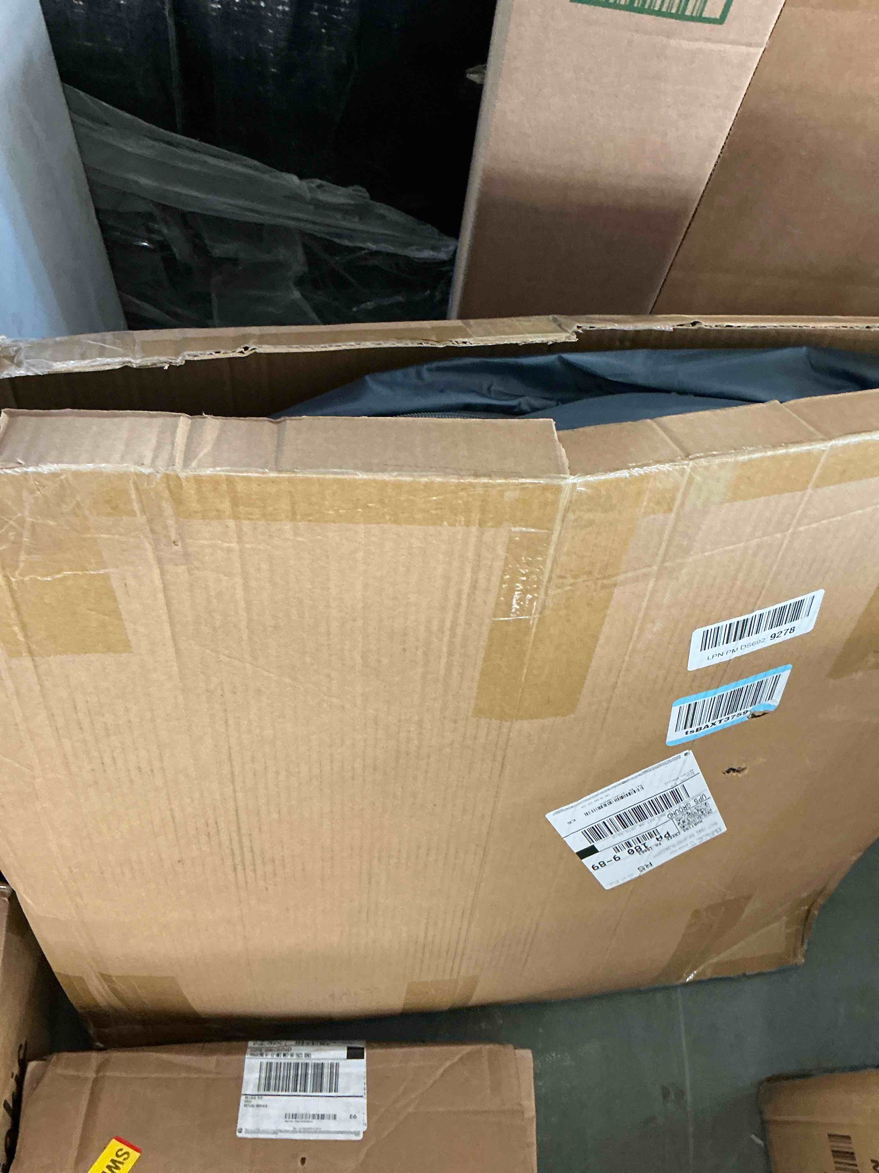 https://s3.amazonaws.com/lotting-images-prod/EmanualPiazza/TEA3575946_1756148010394.jpeg