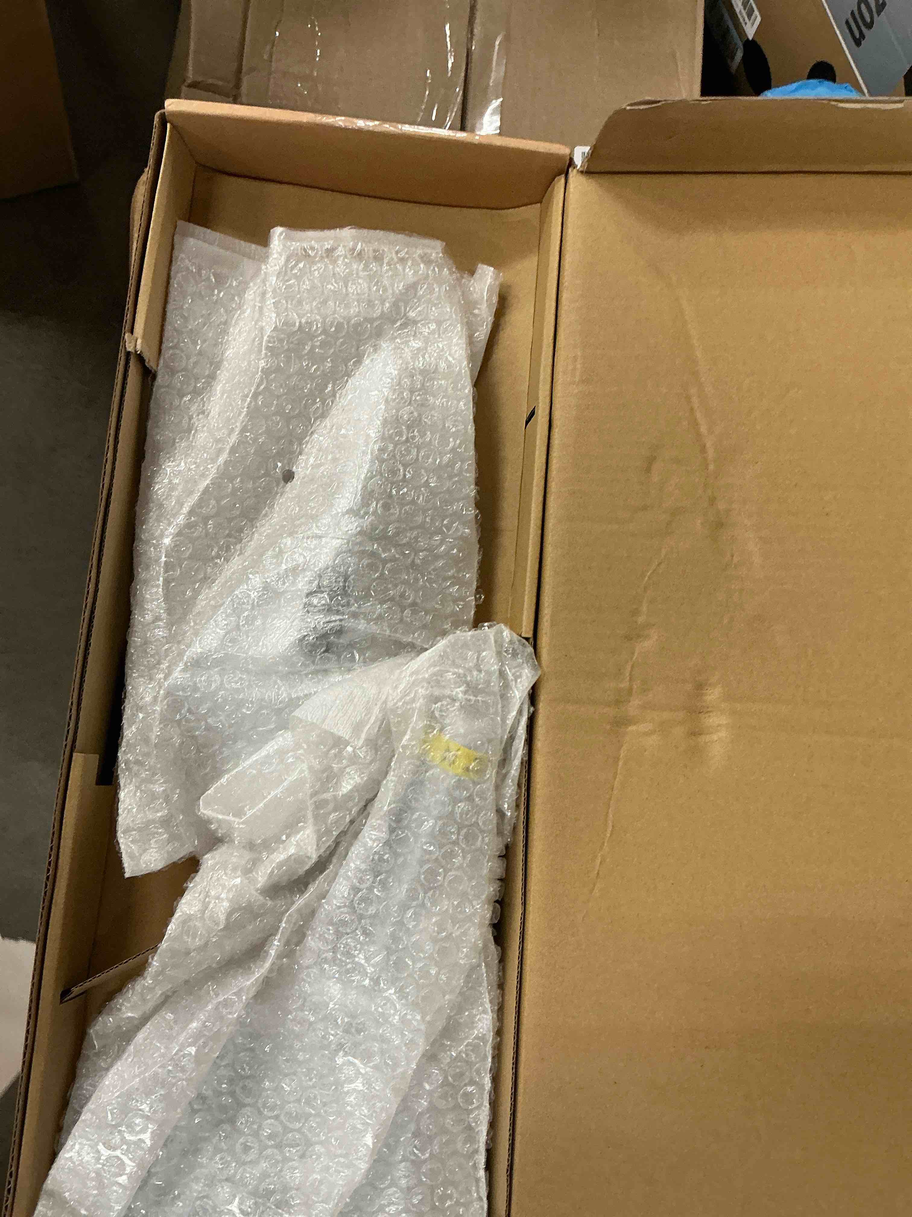 https://s3.amazonaws.com/lotting-images-prod/EmanualPiazza/TEA3575982_1756141111327.jpeg