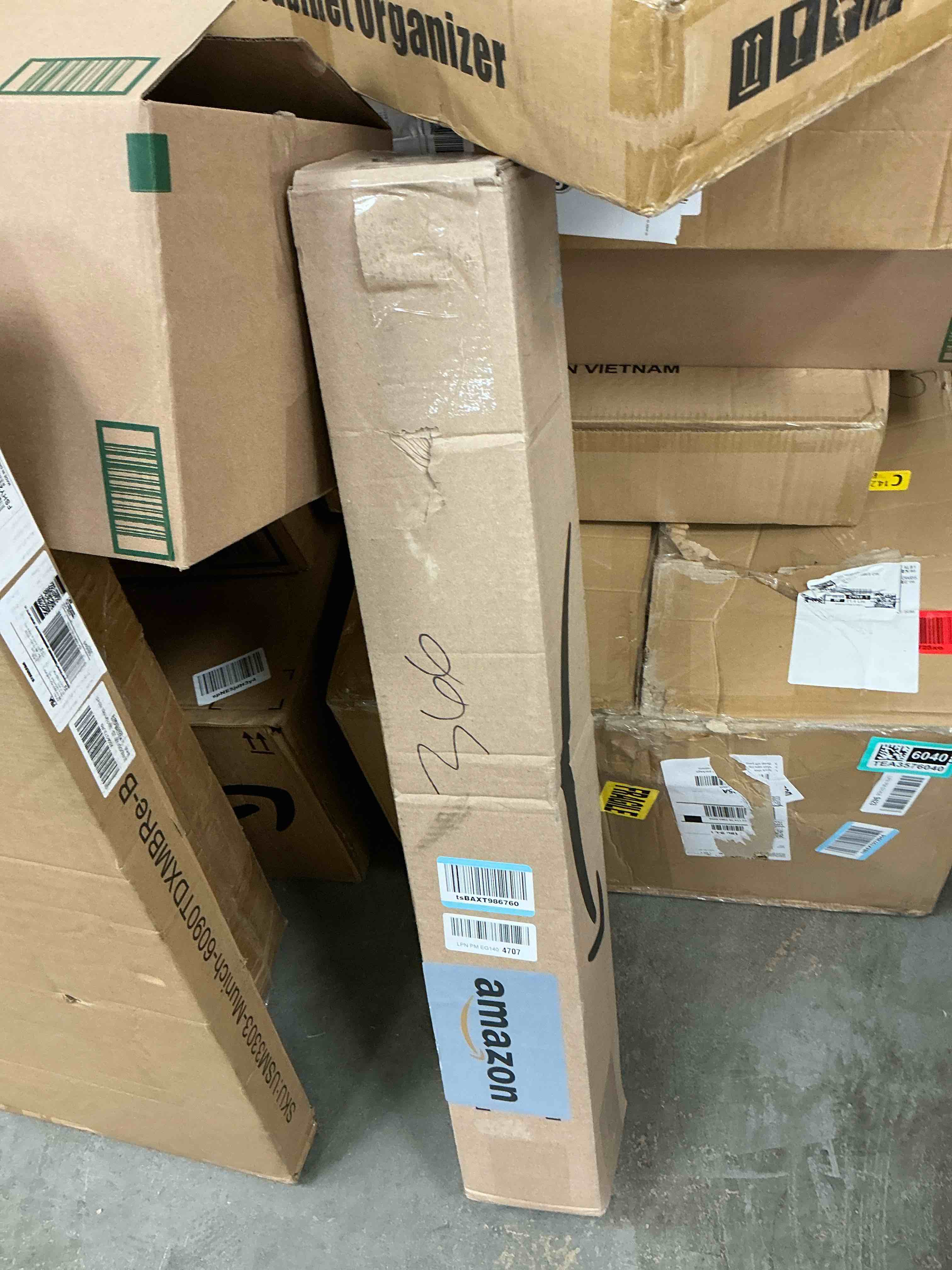 https://s3.amazonaws.com/lotting-images-prod/EmanualPiazza/TEA3576031_1756143642900.jpeg