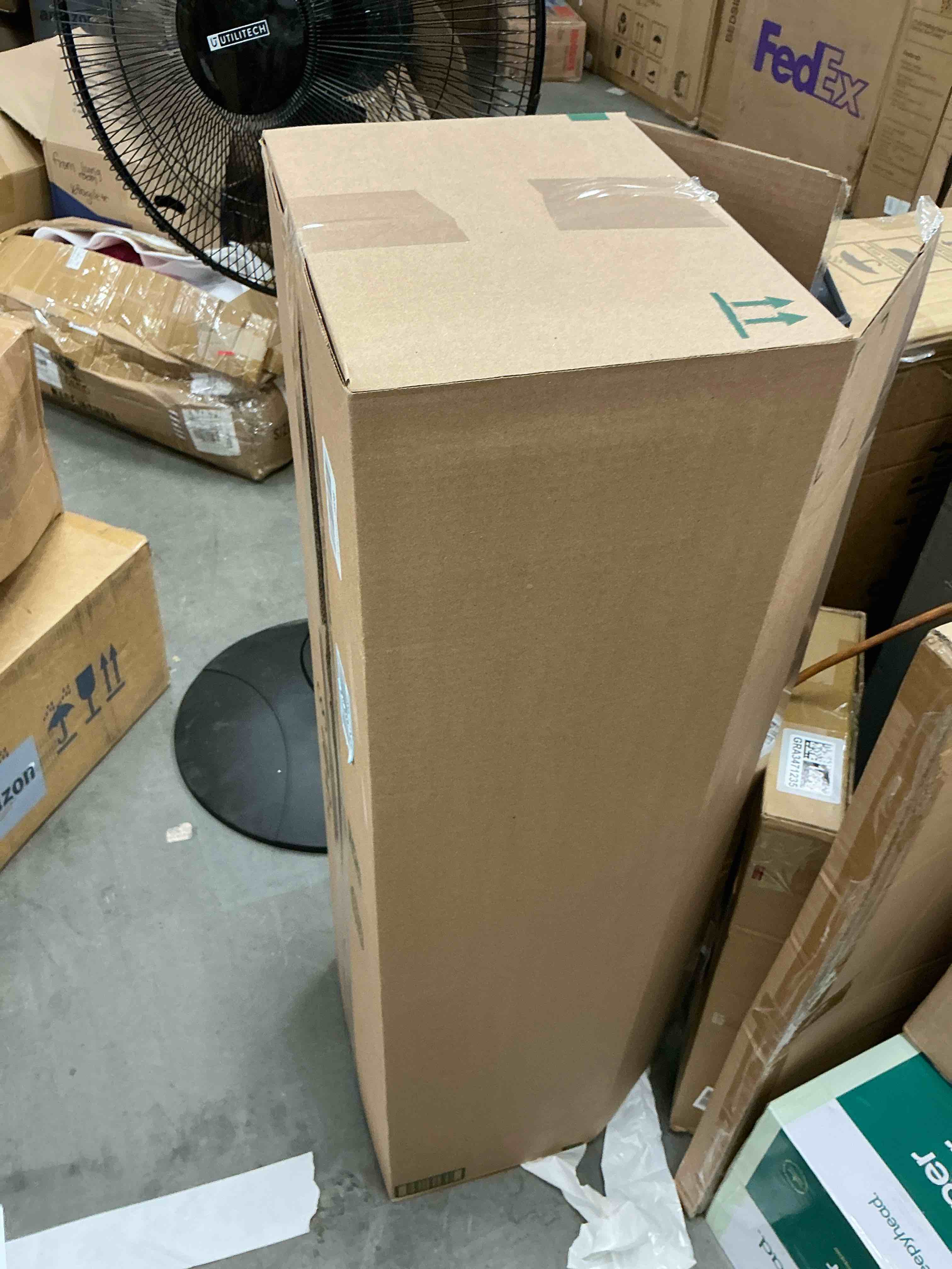 https://s3.amazonaws.com/lotting-images-prod/EmanualPiazza/TEA3576032_1756143557397.jpeg