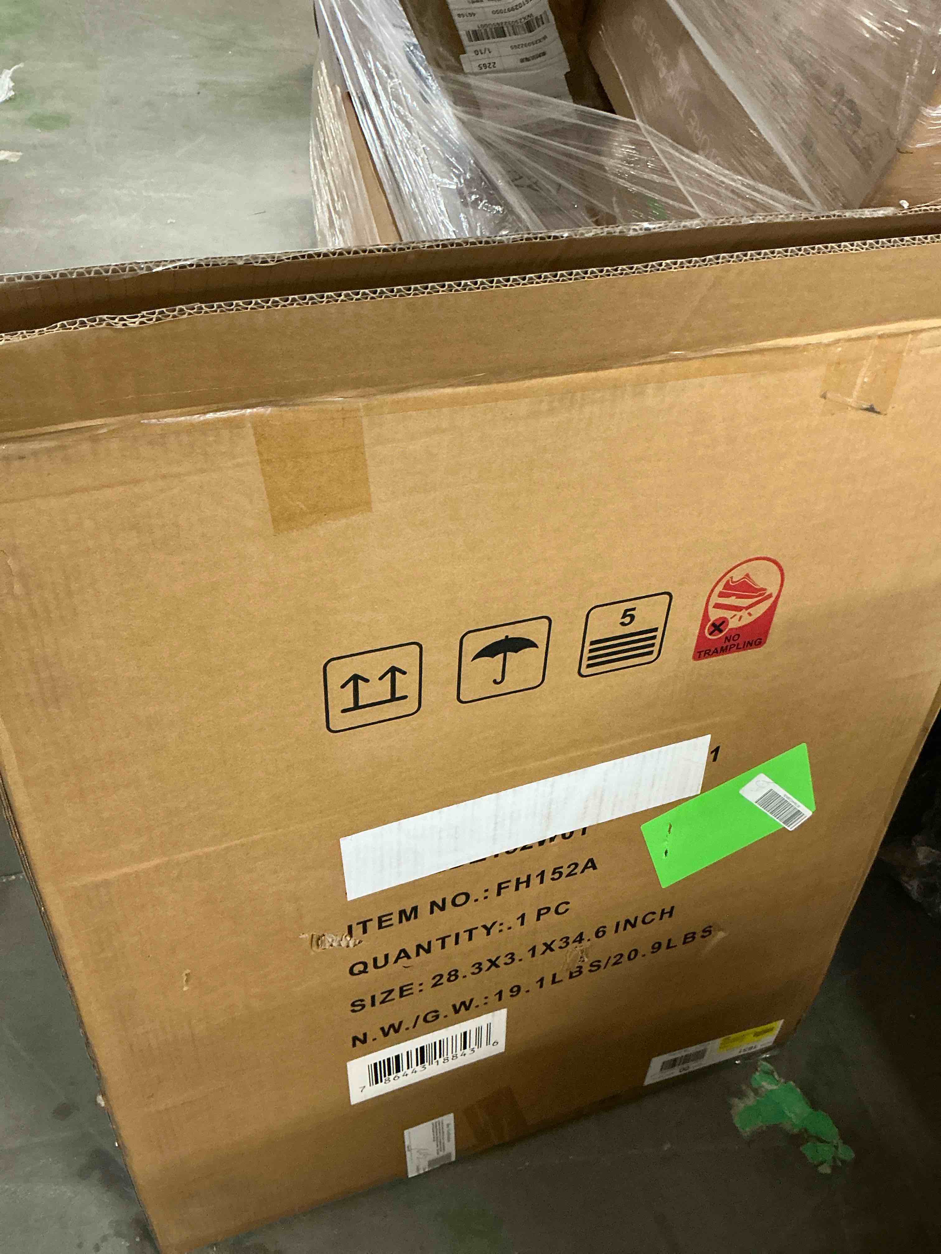 https://s3.amazonaws.com/lotting-images-prod/EmanualPiazza/TEA3576105_1756316272033.jpeg