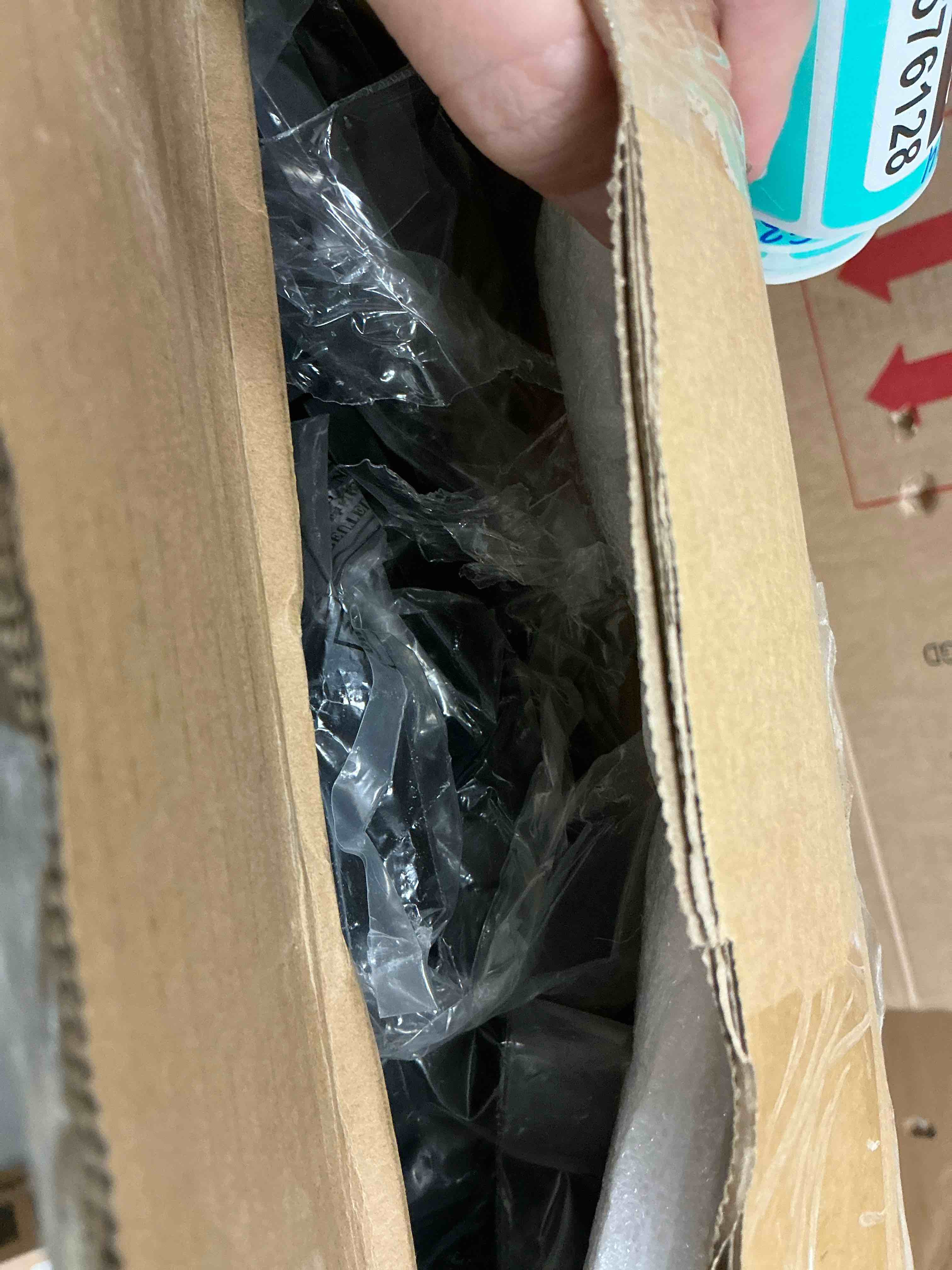 https://s3.amazonaws.com/lotting-images-prod/EmanualPiazza/TEA3576129_1756310578478.jpeg