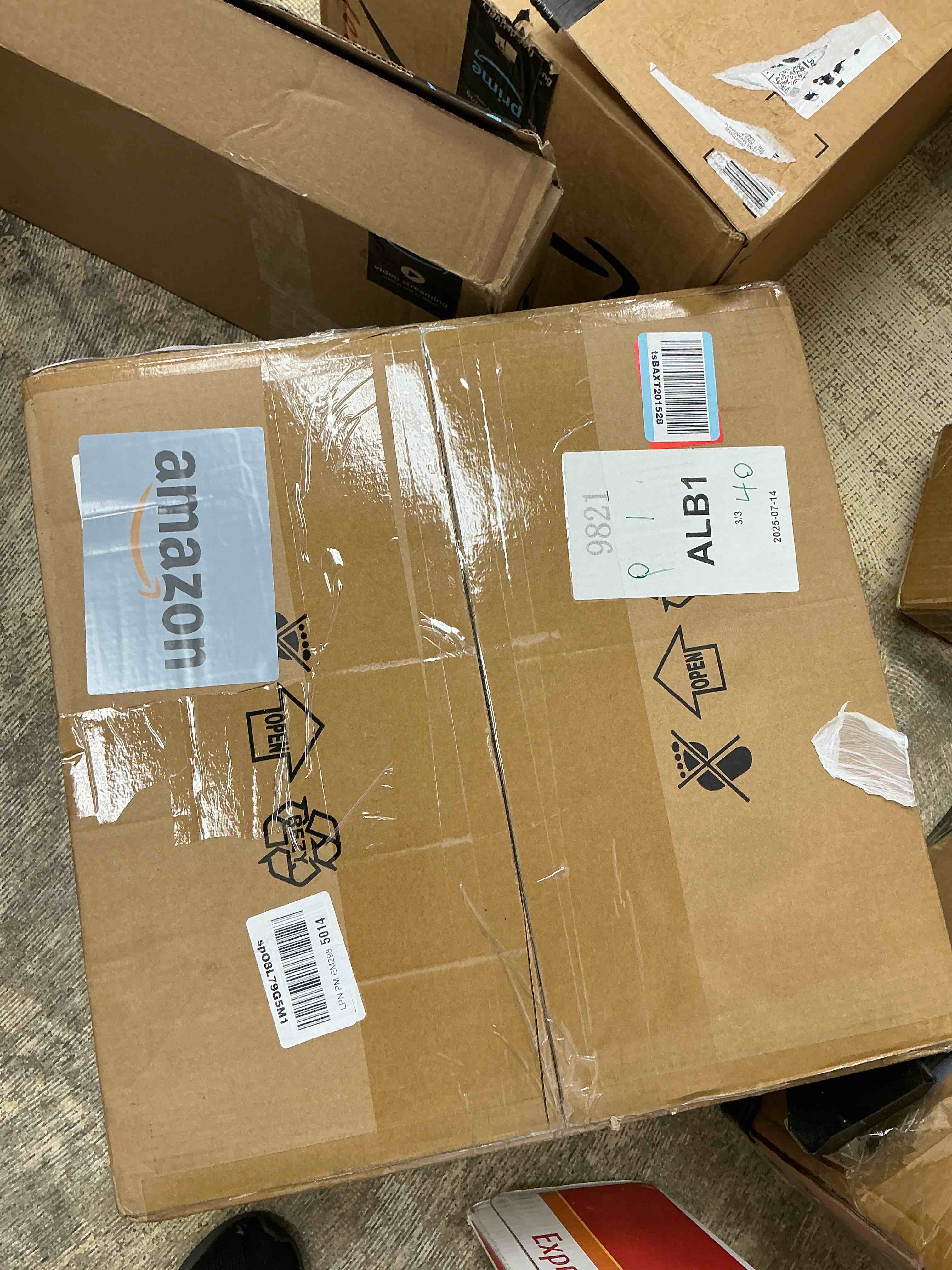 https://s3.amazonaws.com/lotting-images-prod/EmanualPiazza/TEA3576175_1756558246084.jpeg