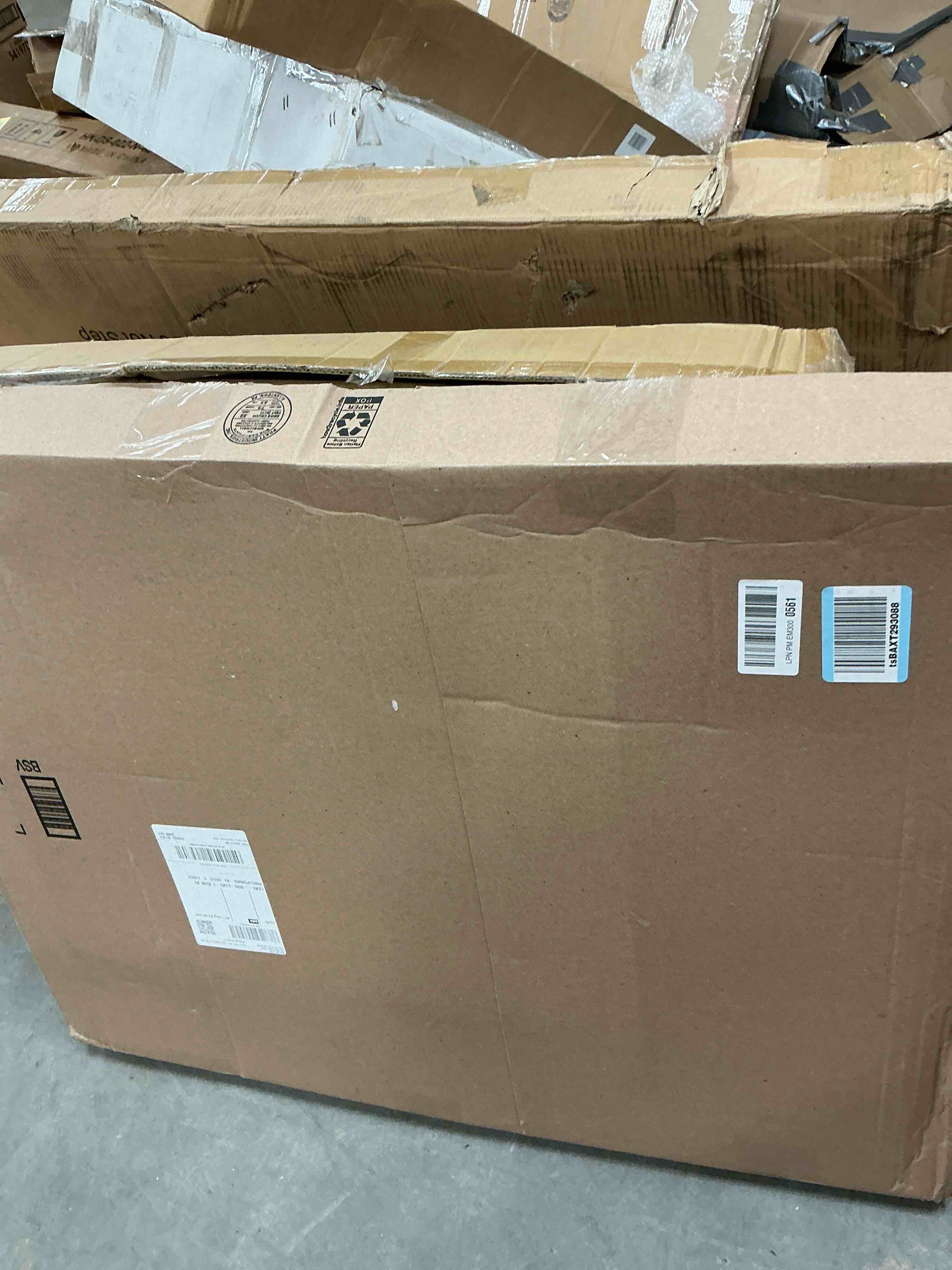 https://s3.amazonaws.com/lotting-images-prod/EmanualPiazza/TEA3576269_1756917393741.jpeg