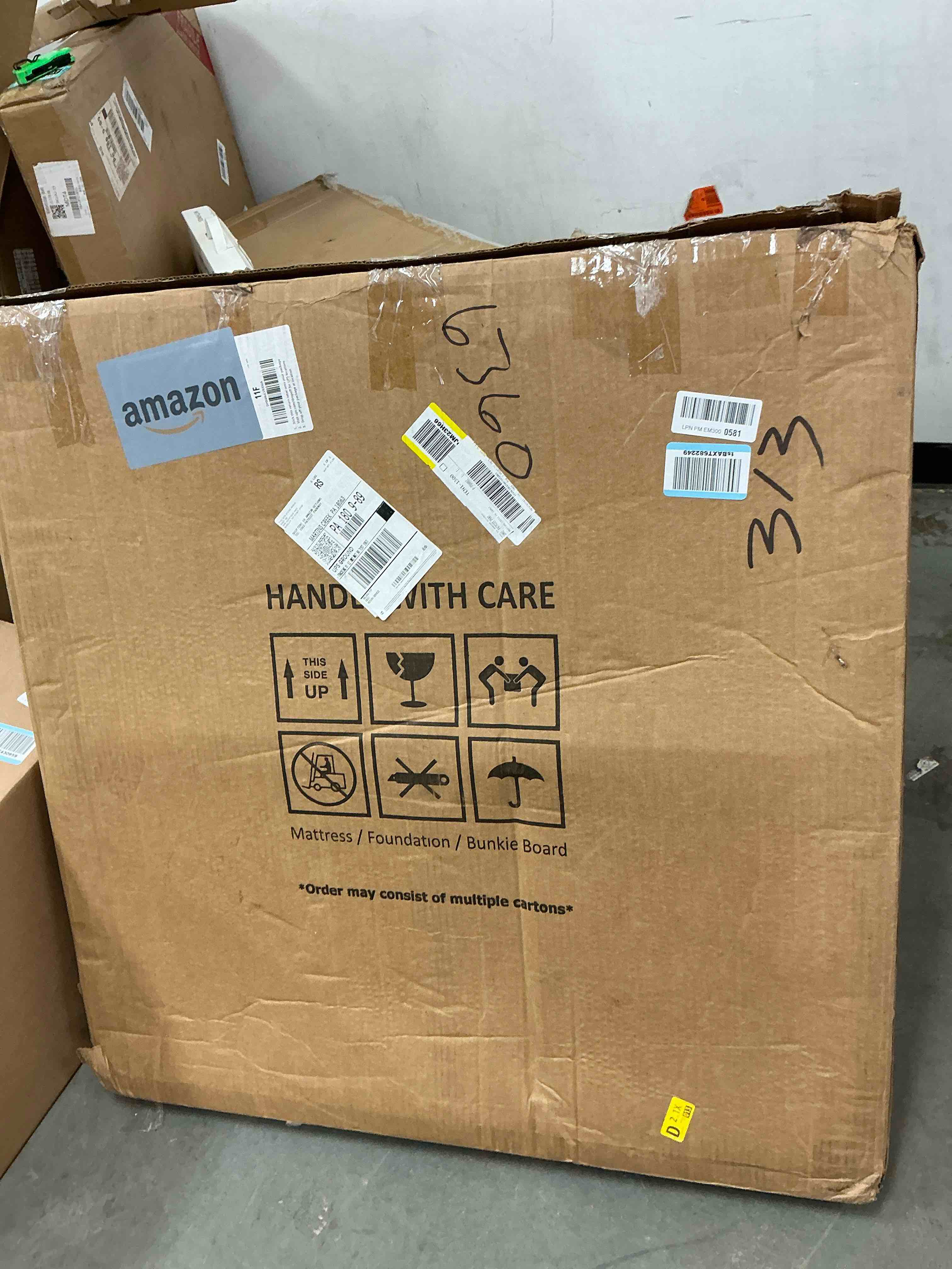 https://s3.amazonaws.com/lotting-images-prod/EmanualPiazza/TEA3576275_1756916916993.jpeg