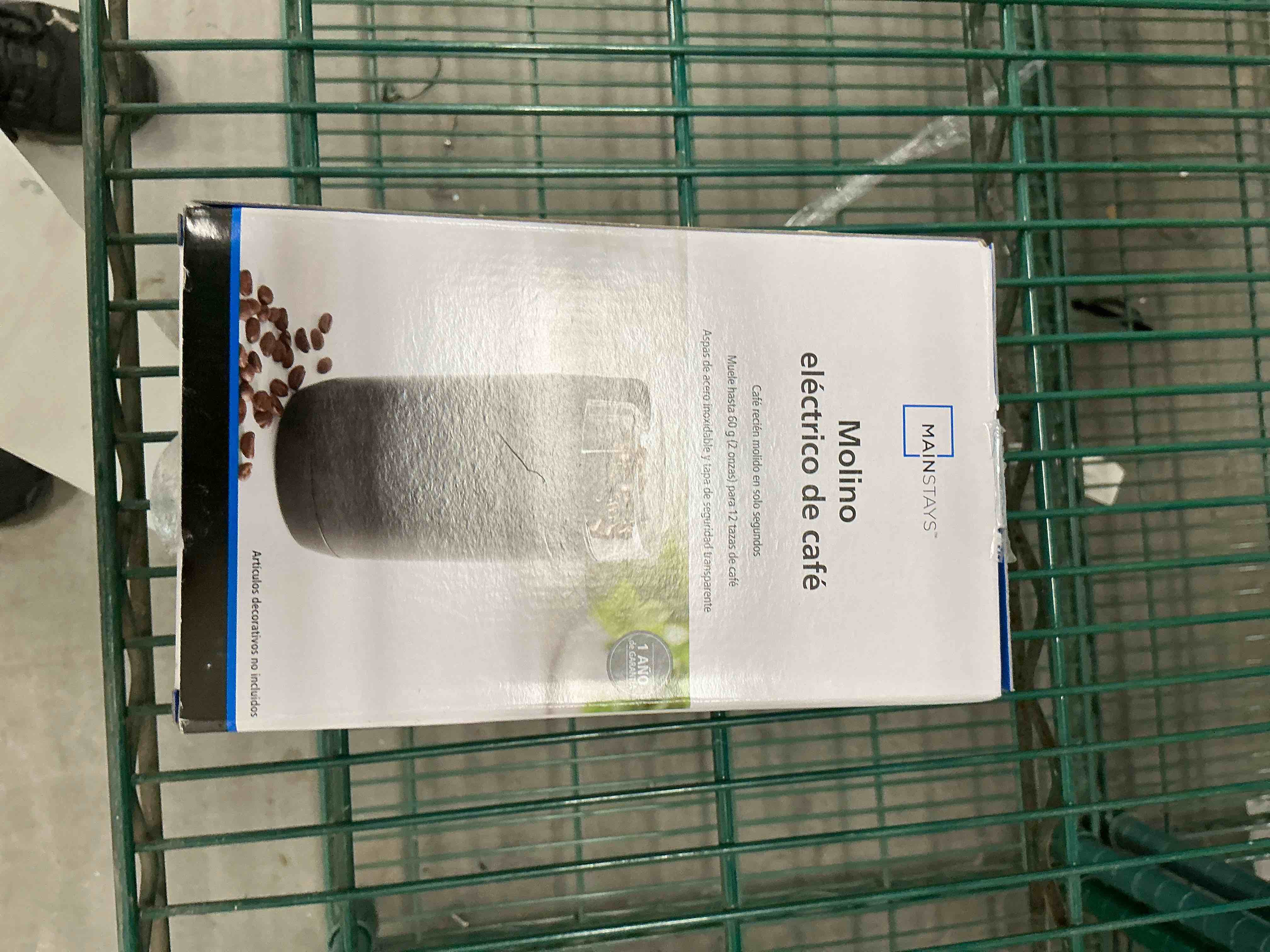 https://s3.amazonaws.com/lotting-images-prod/EmanualPiazza/TEA3576308_1756999304368.jpeg