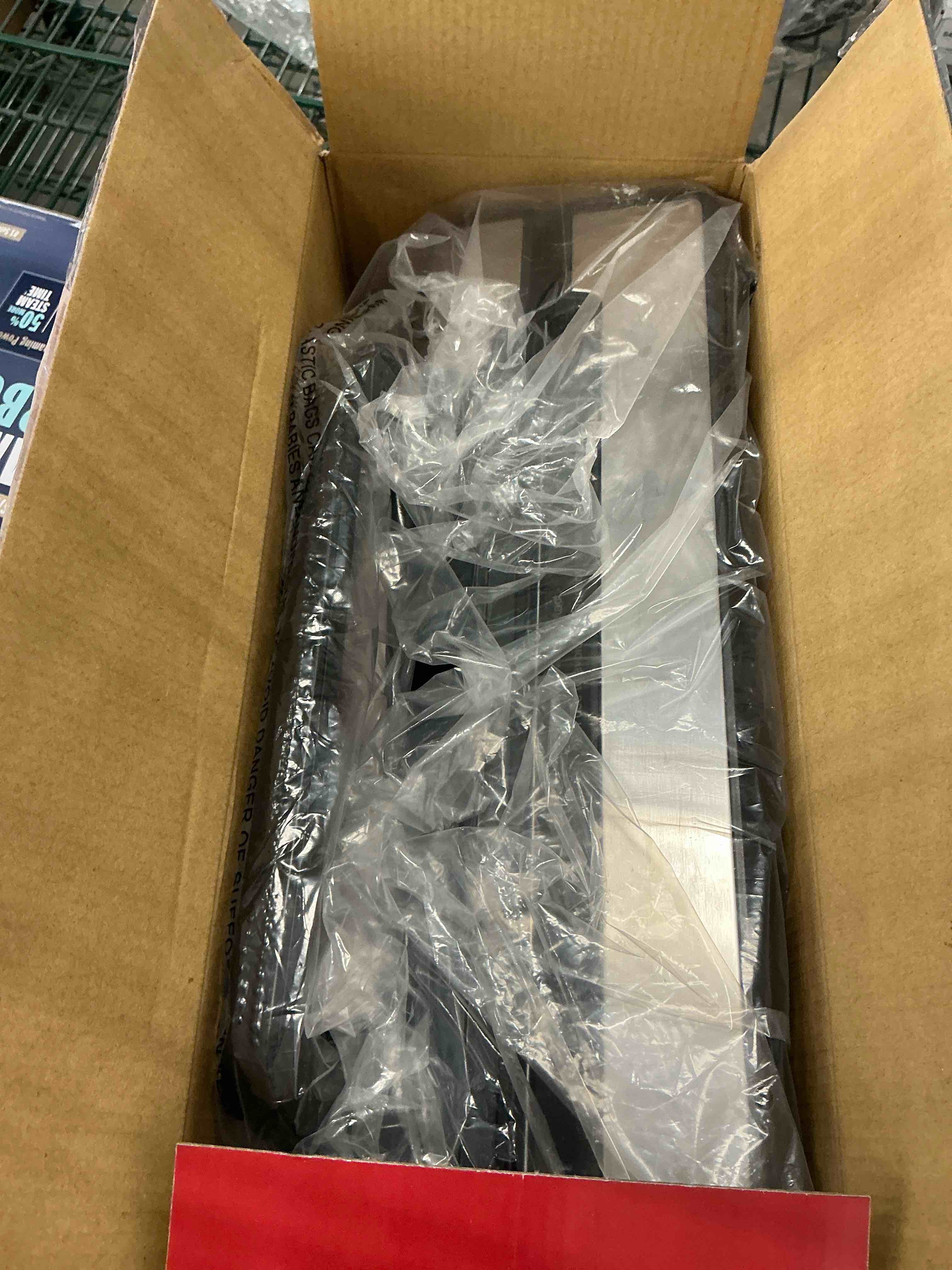 https://s3.amazonaws.com/lotting-images-prod/EmanualPiazza/TEA3576311_1756999077356.jpeg