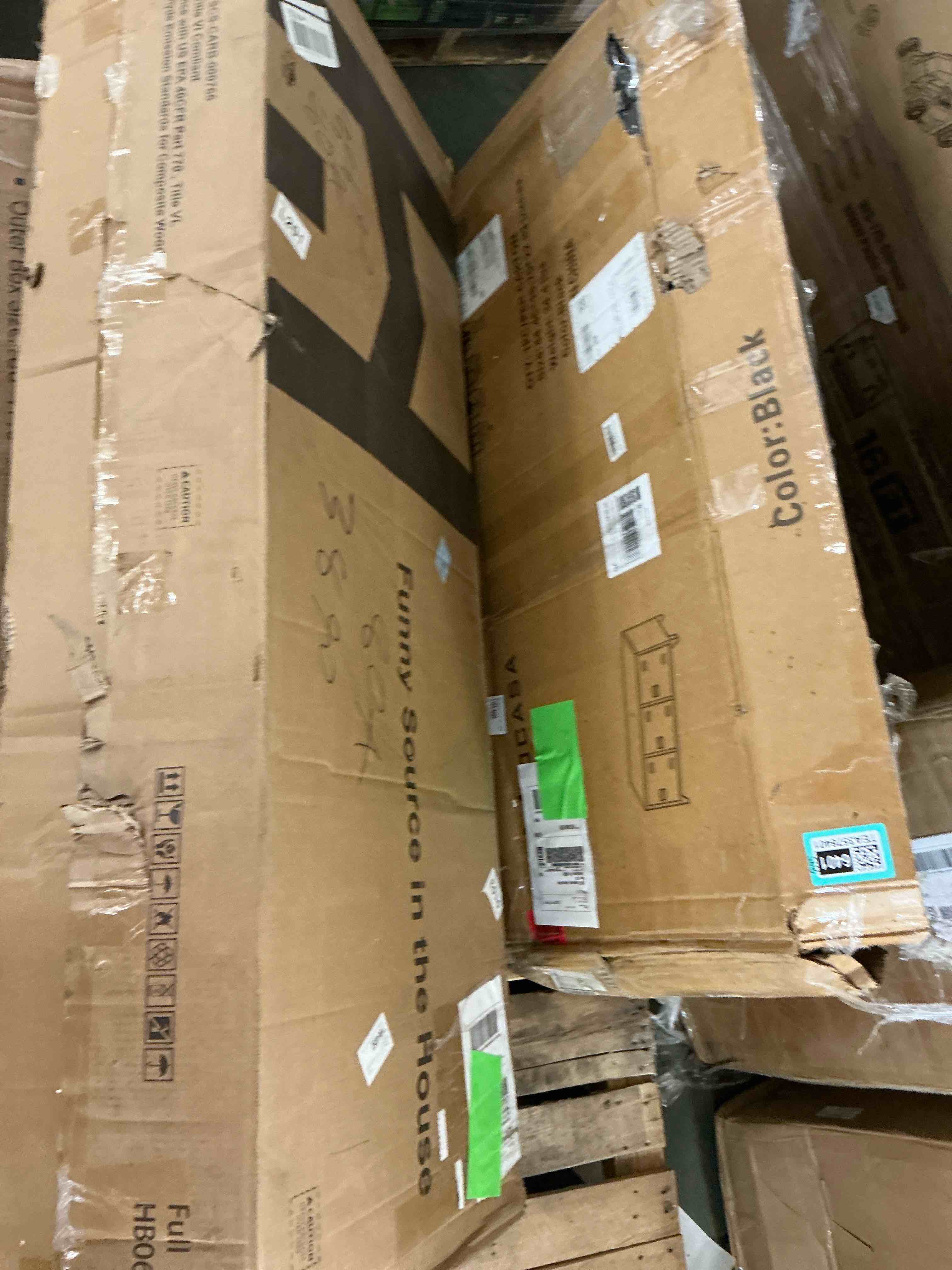 https://s3.amazonaws.com/lotting-images-prod/EmanualPiazza/TEA3576400_1757512282413.jpeg