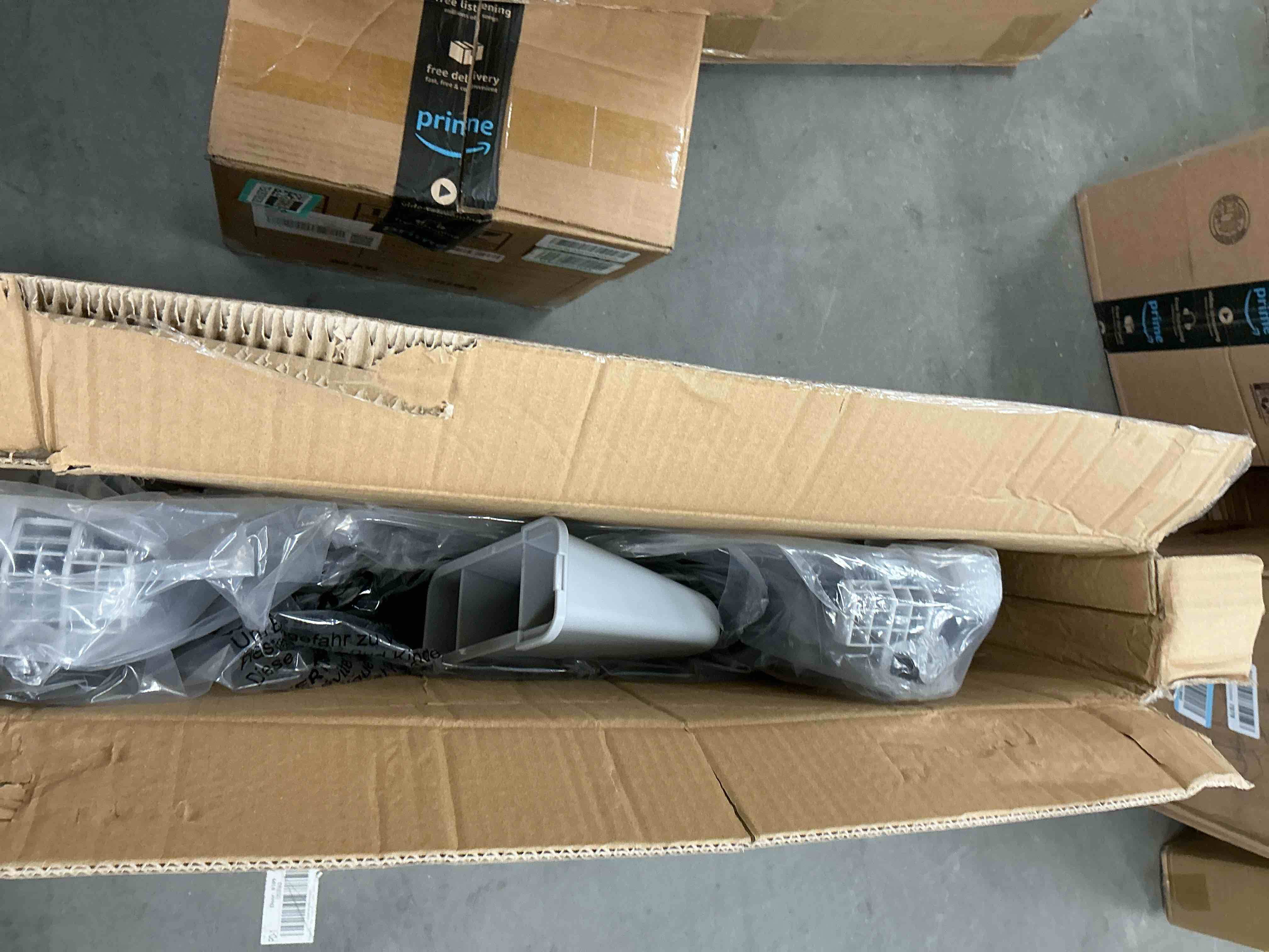 https://s3.amazonaws.com/lotting-images-prod/EmanualPiazza/TEA3576526_1757770869345.jpeg