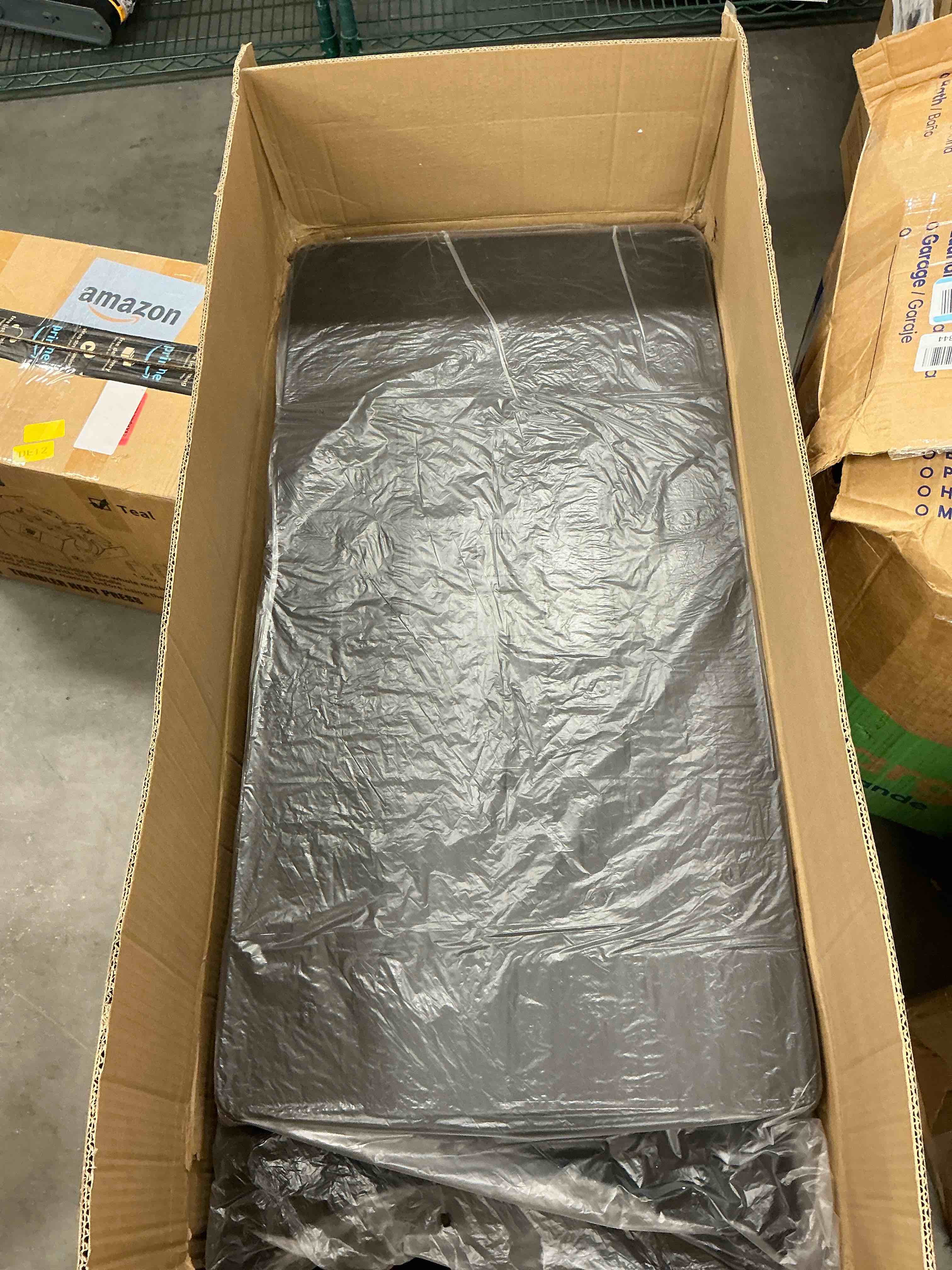 https://s3.amazonaws.com/lotting-images-prod/EmanualPiazza/TEA3576531_1757770511481.jpeg