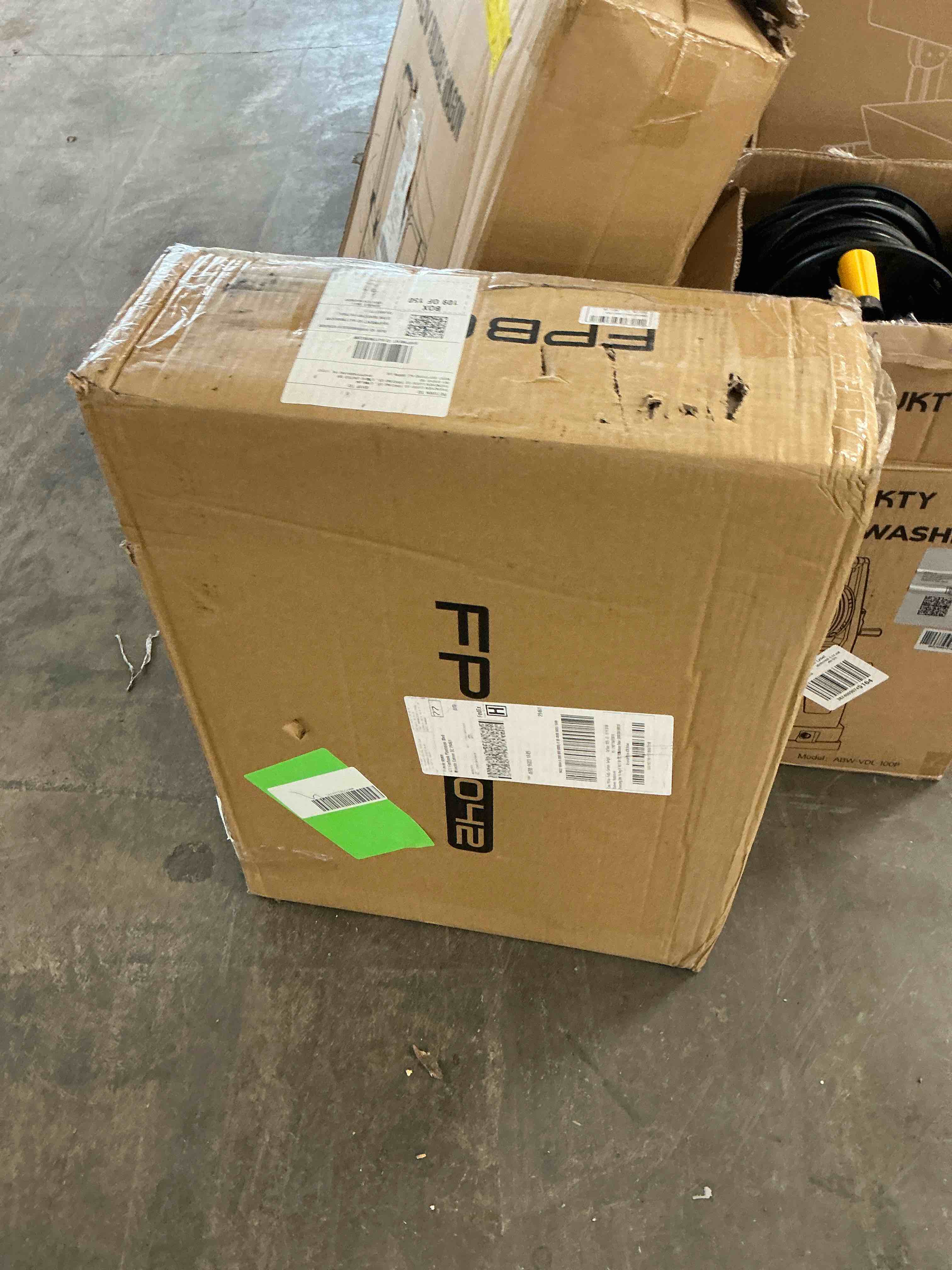 https://s3.amazonaws.com/lotting-images-prod/EmanualPiazza/TEA3576541_1757604978996.jpeg