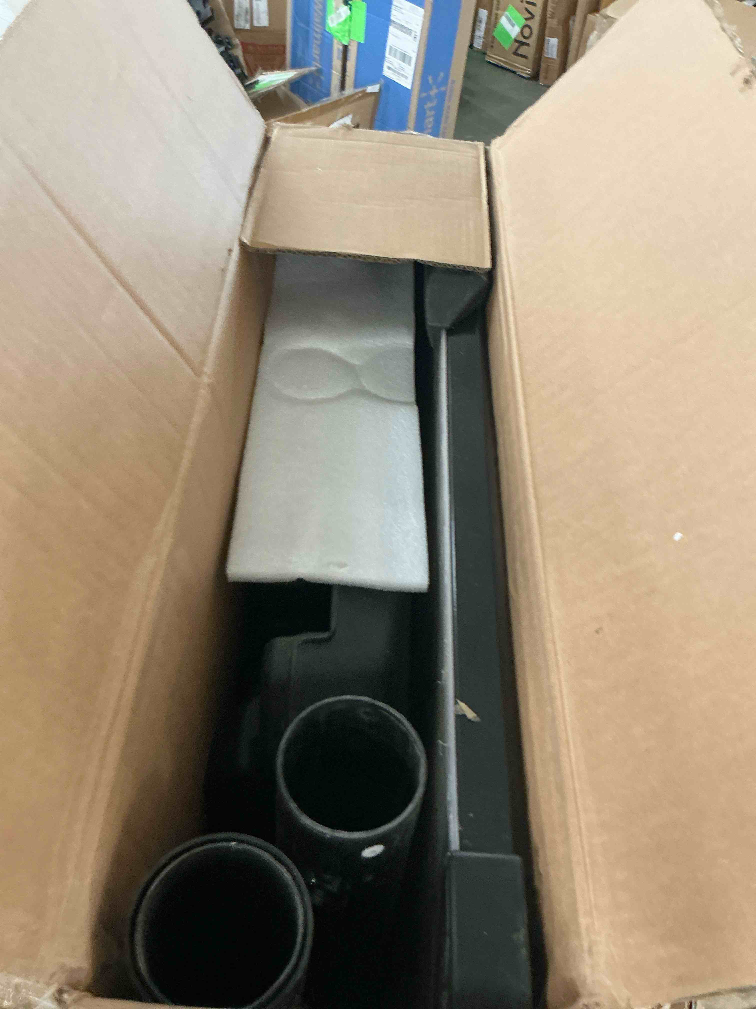 https://s3.amazonaws.com/lotting-images-prod/EmanualPiazza/TEA3576550_1757603233489.jpeg