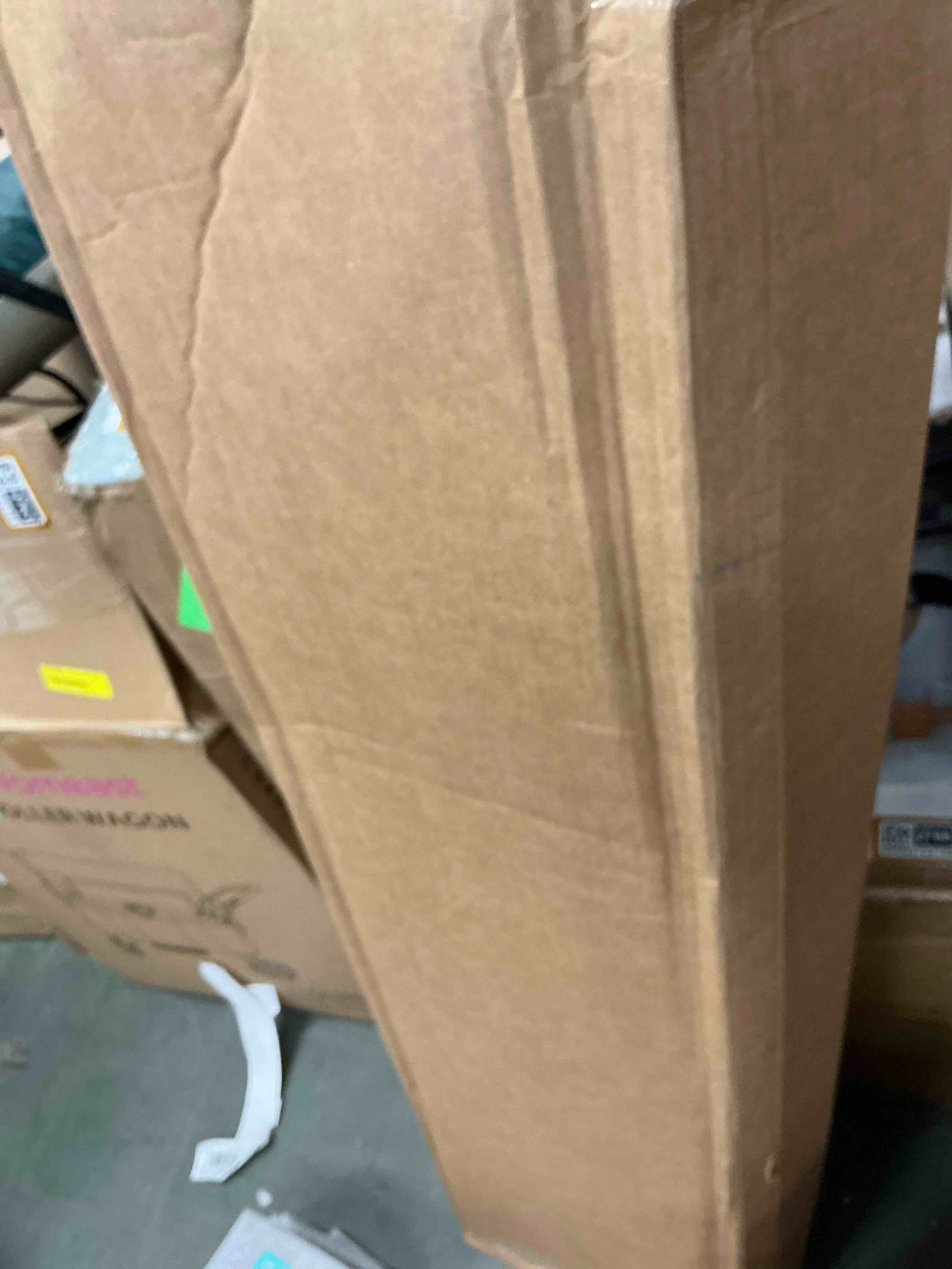https://s3.amazonaws.com/lotting-images-prod/EmanualPiazza/TEA3576566_1757601489453.jpeg