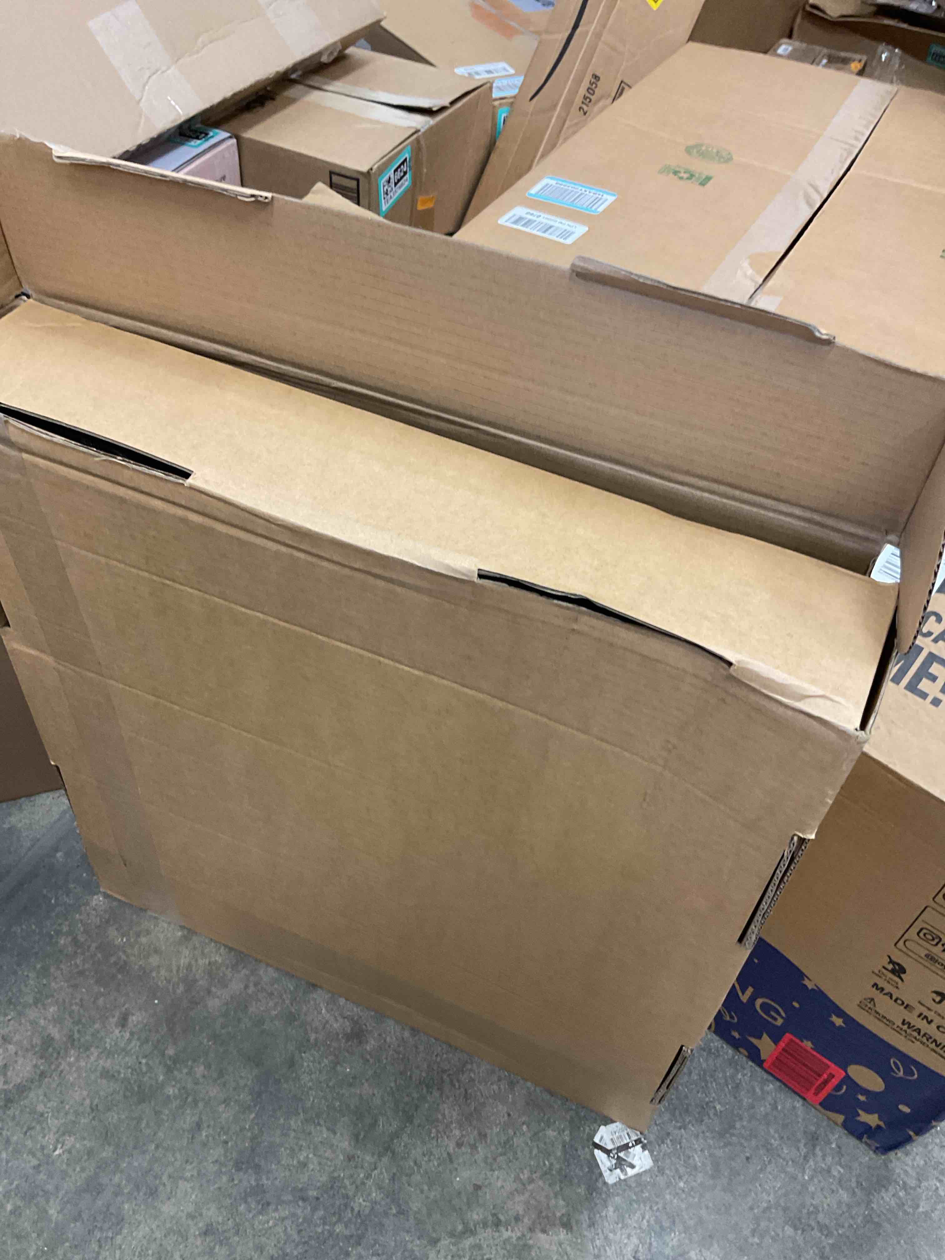https://s3.amazonaws.com/lotting-images-prod/EmanualPiazza/TEA3576615_1757690279679.jpeg