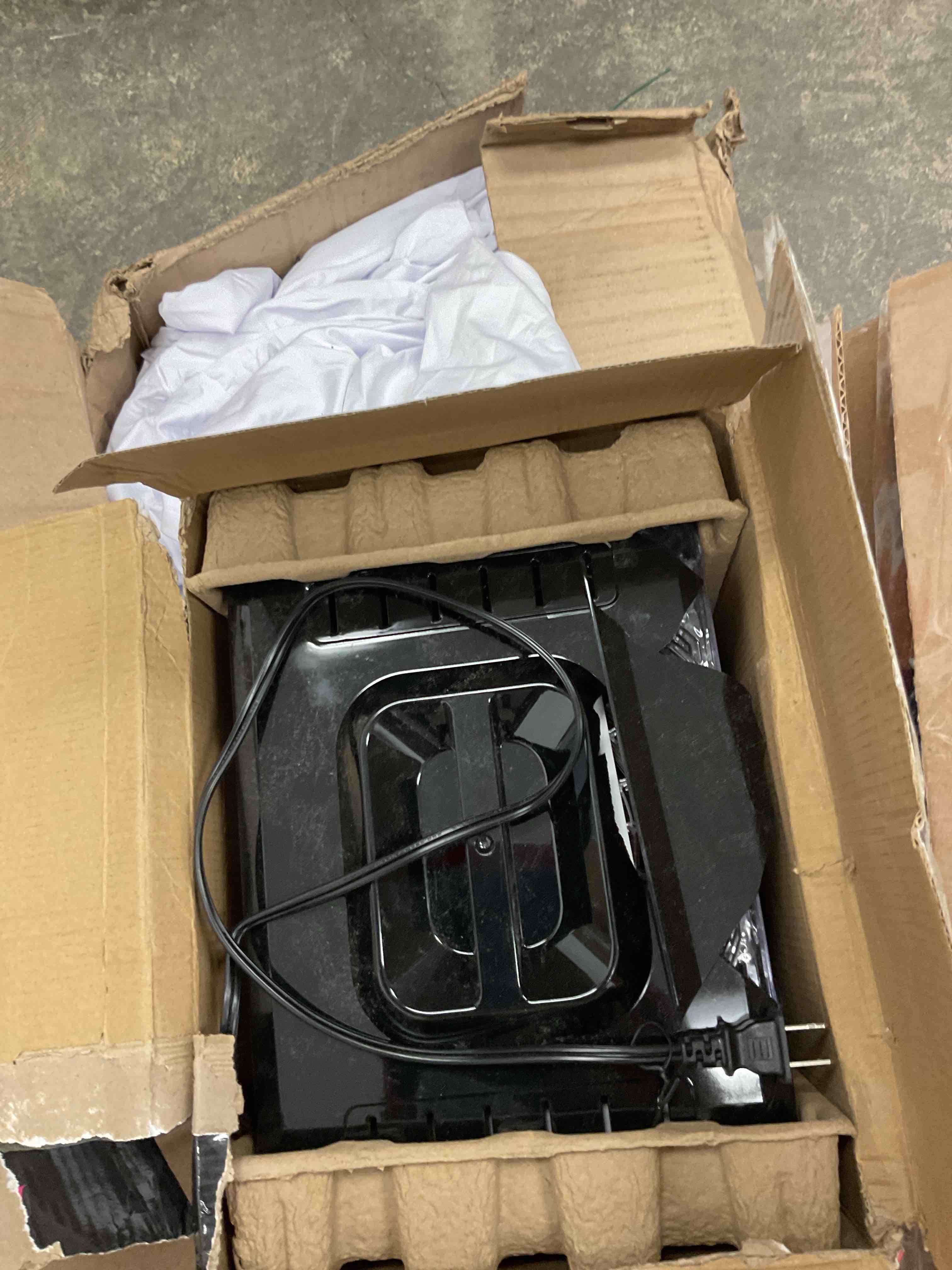 https://s3.amazonaws.com/lotting-images-prod/EmanualPiazza/TEA3576628_1757688740682.jpeg