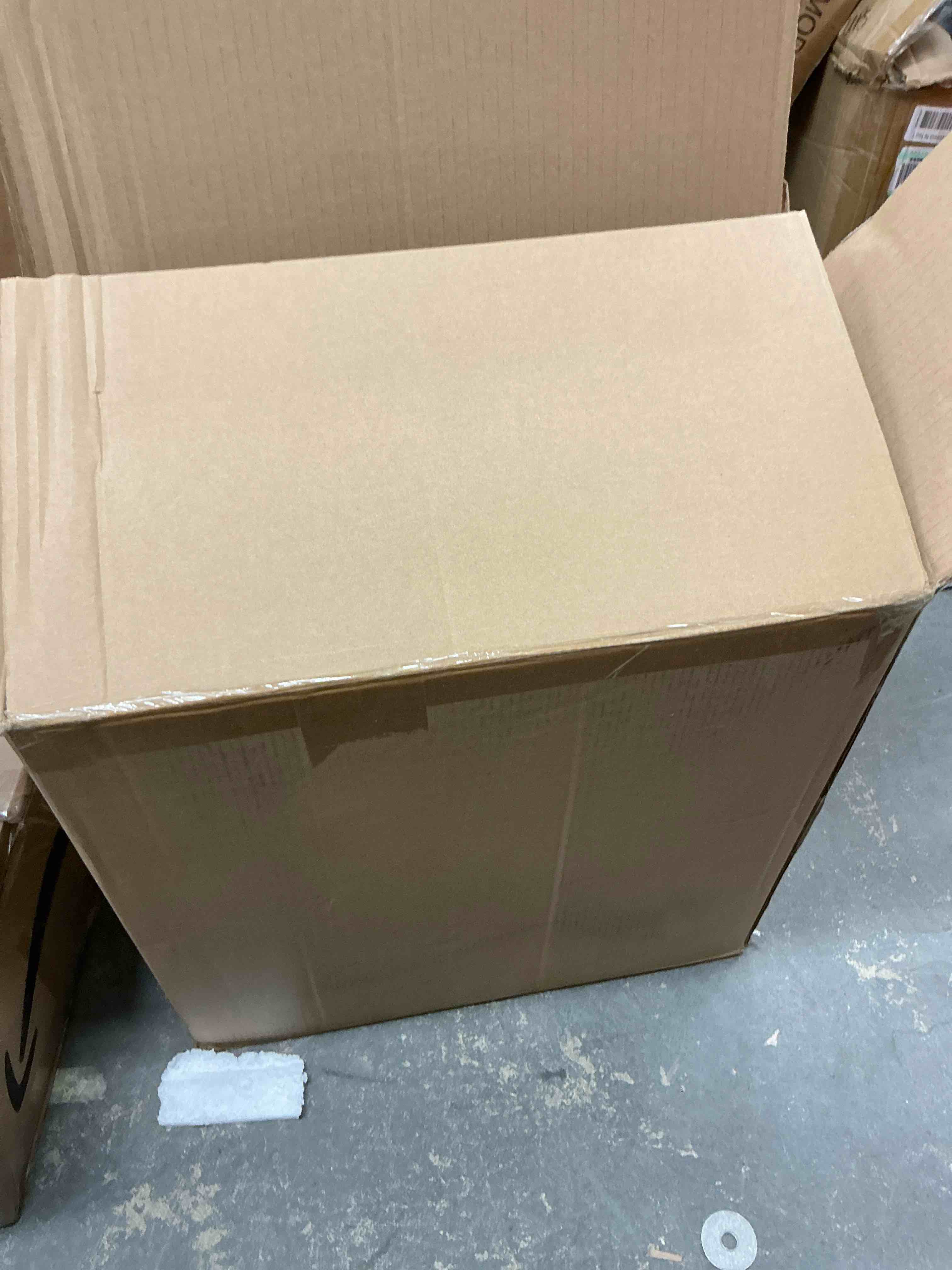 https://s3.amazonaws.com/lotting-images-prod/EmanualPiazza/TEA3576963_1758034435383.jpeg