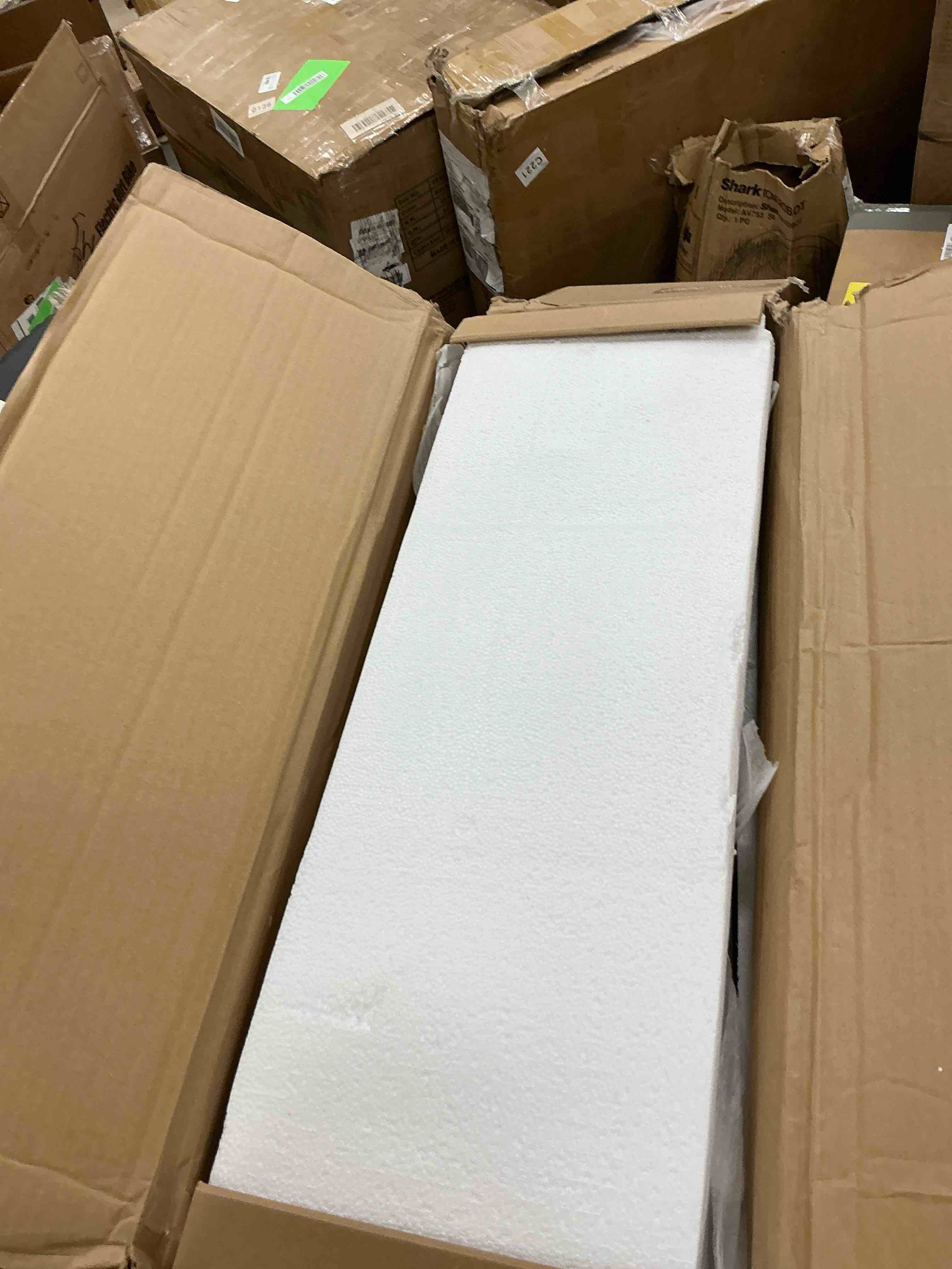 https://s3.amazonaws.com/lotting-images-prod/EmanualPiazza/TEA3577017_1757337189968.jpeg
