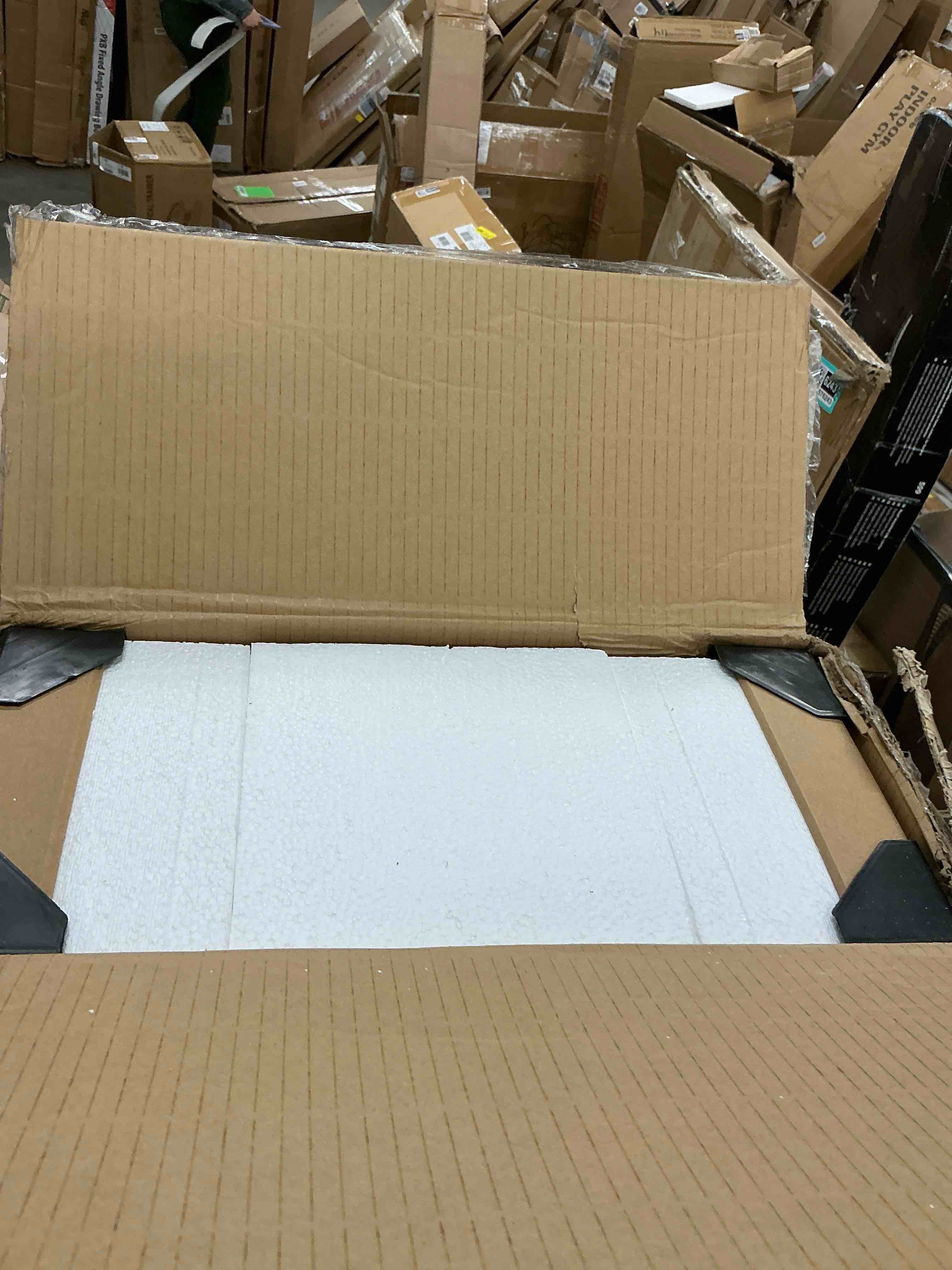 https://s3.amazonaws.com/lotting-images-prod/EmanualPiazza/TEA3577023_1757338274333.jpeg