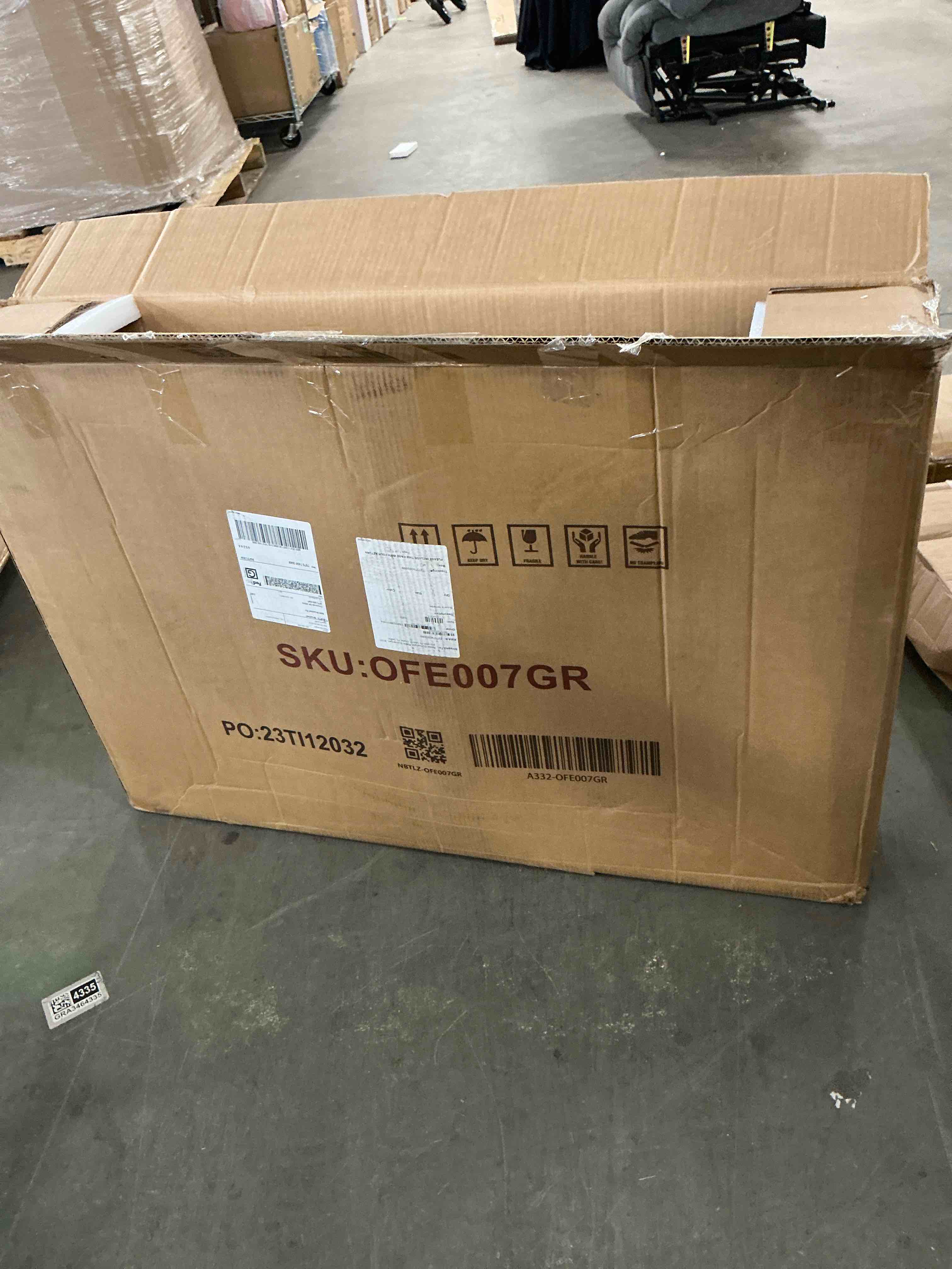 https://s3.amazonaws.com/lotting-images-prod/EmanualPiazza/TEA3577062_1758131009975.jpeg