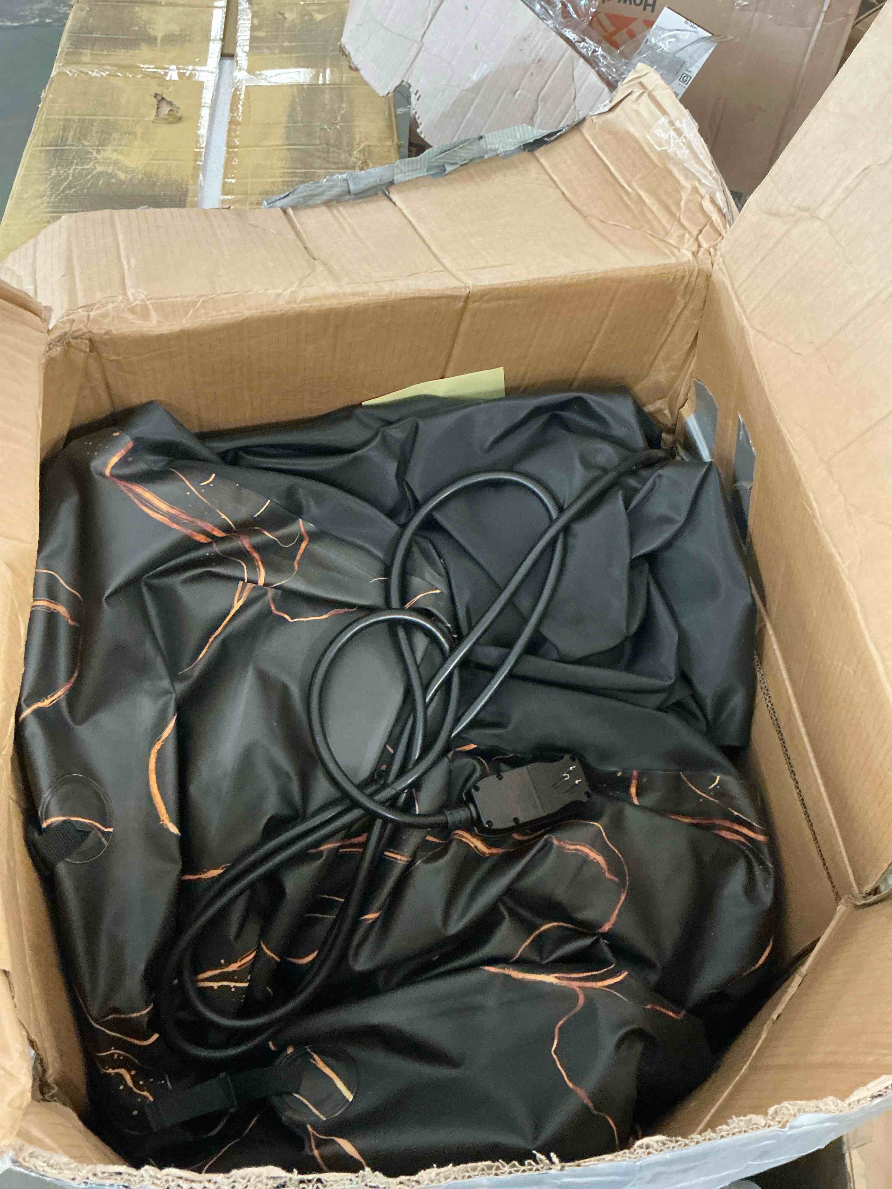 https://s3.amazonaws.com/lotting-images-prod/EmanualPiazza/TEA3577076_1758123404299.jpeg