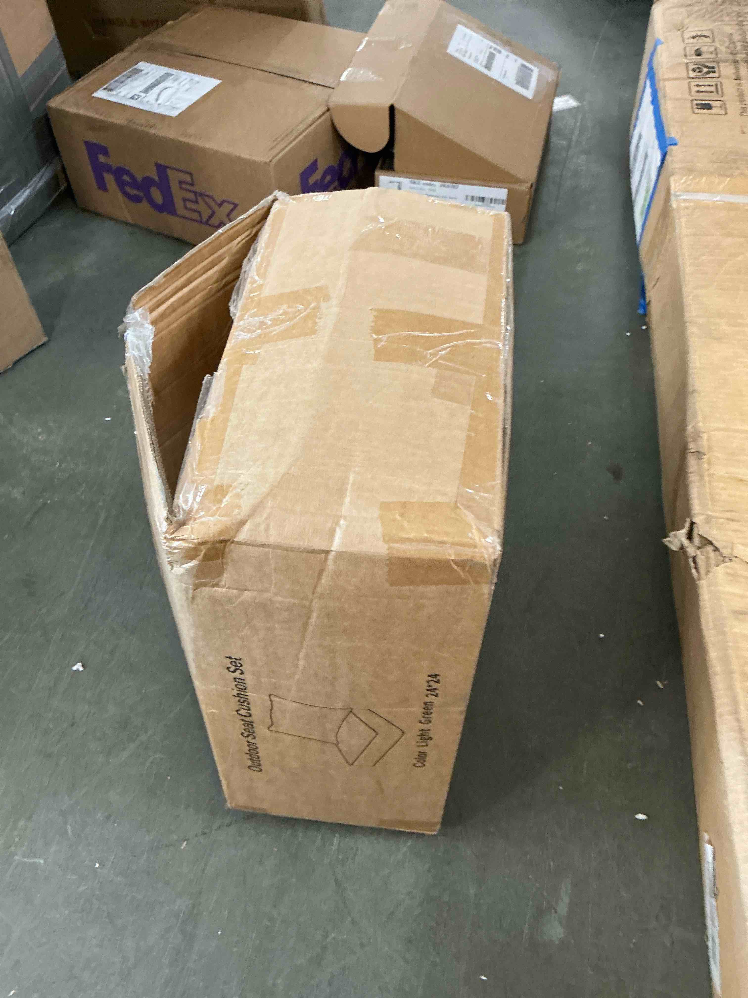 https://s3.amazonaws.com/lotting-images-prod/EmanualPiazza/TEA3577078_1758122124545.jpeg