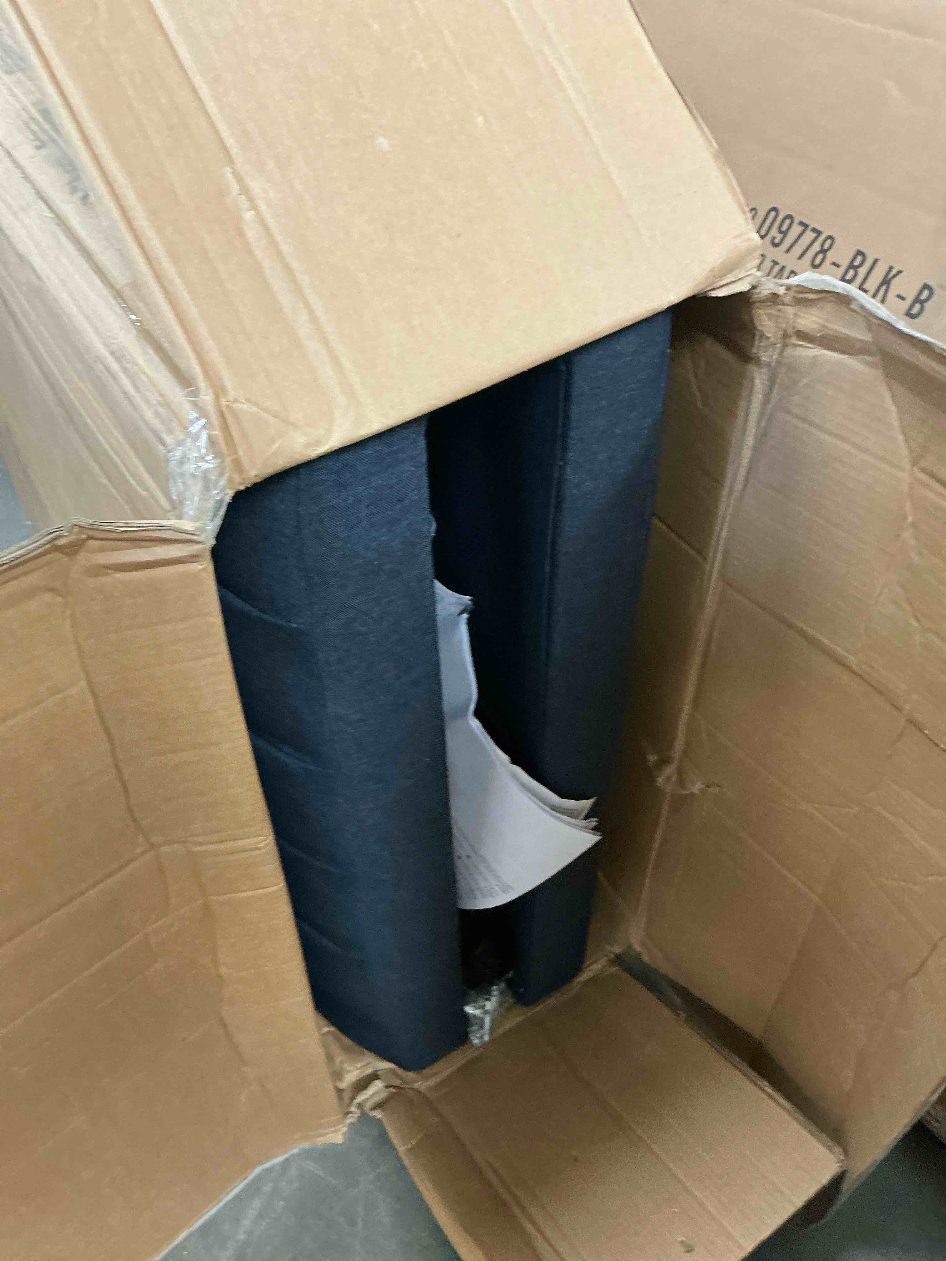 https://s3.amazonaws.com/lotting-images-prod/EmanualPiazza/TEA3577097_1758122928488.jpeg