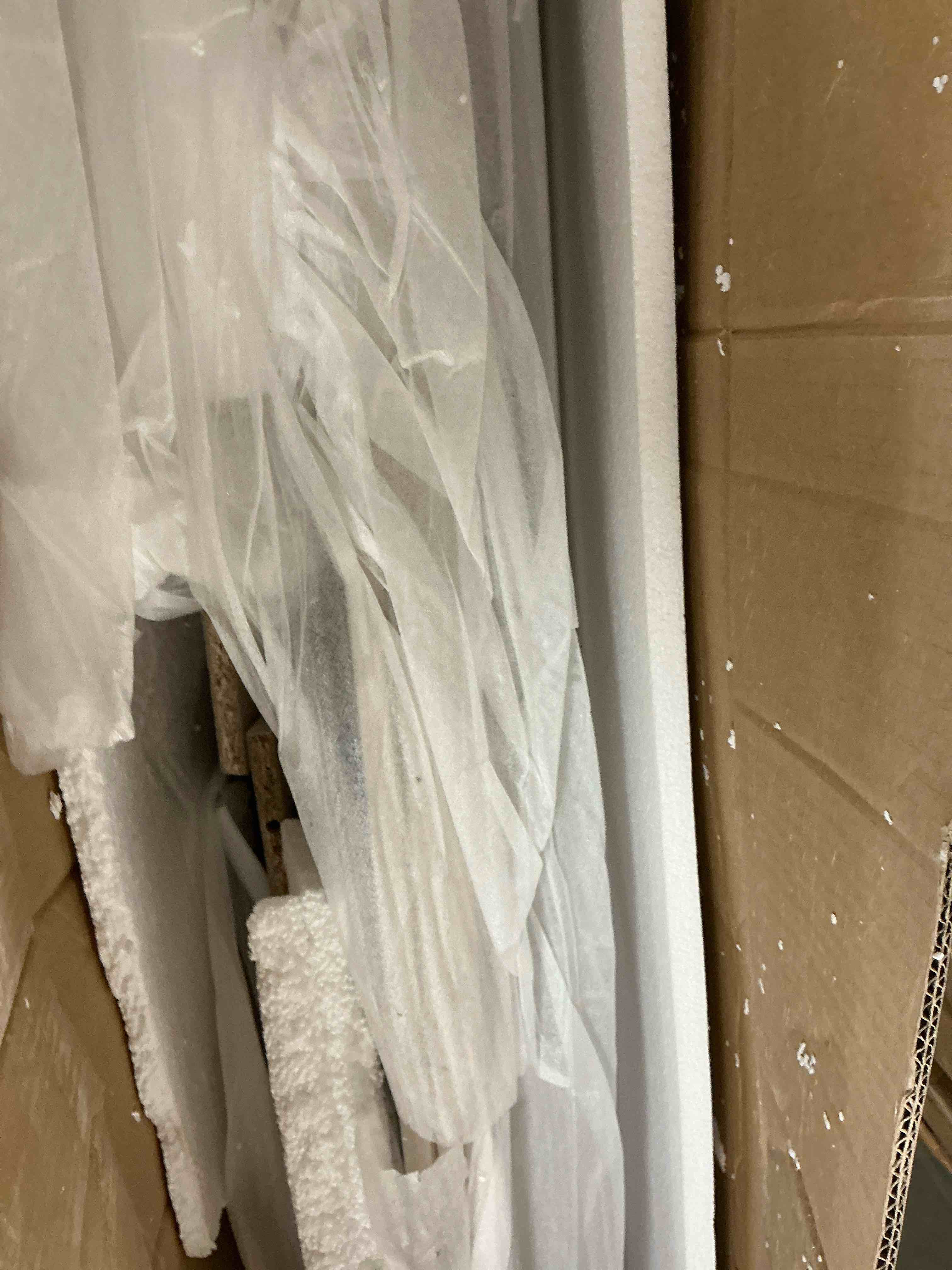 https://s3.amazonaws.com/lotting-images-prod/EmanualPiazza/TEA3577100_1758121812025.jpeg