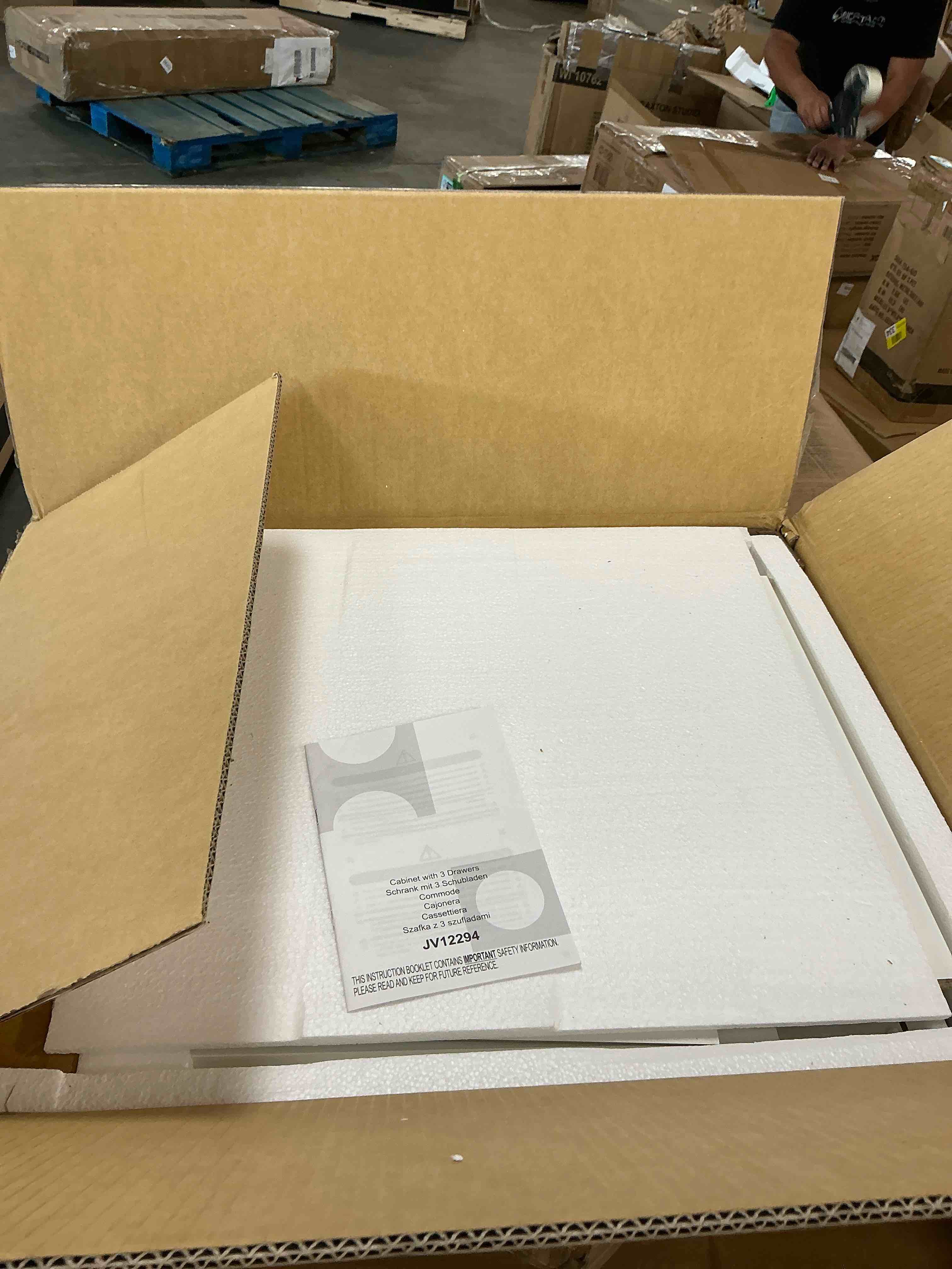 https://s3.amazonaws.com/lotting-images-prod/EmanualPiazza/TEA3577102_1758120854594.jpeg