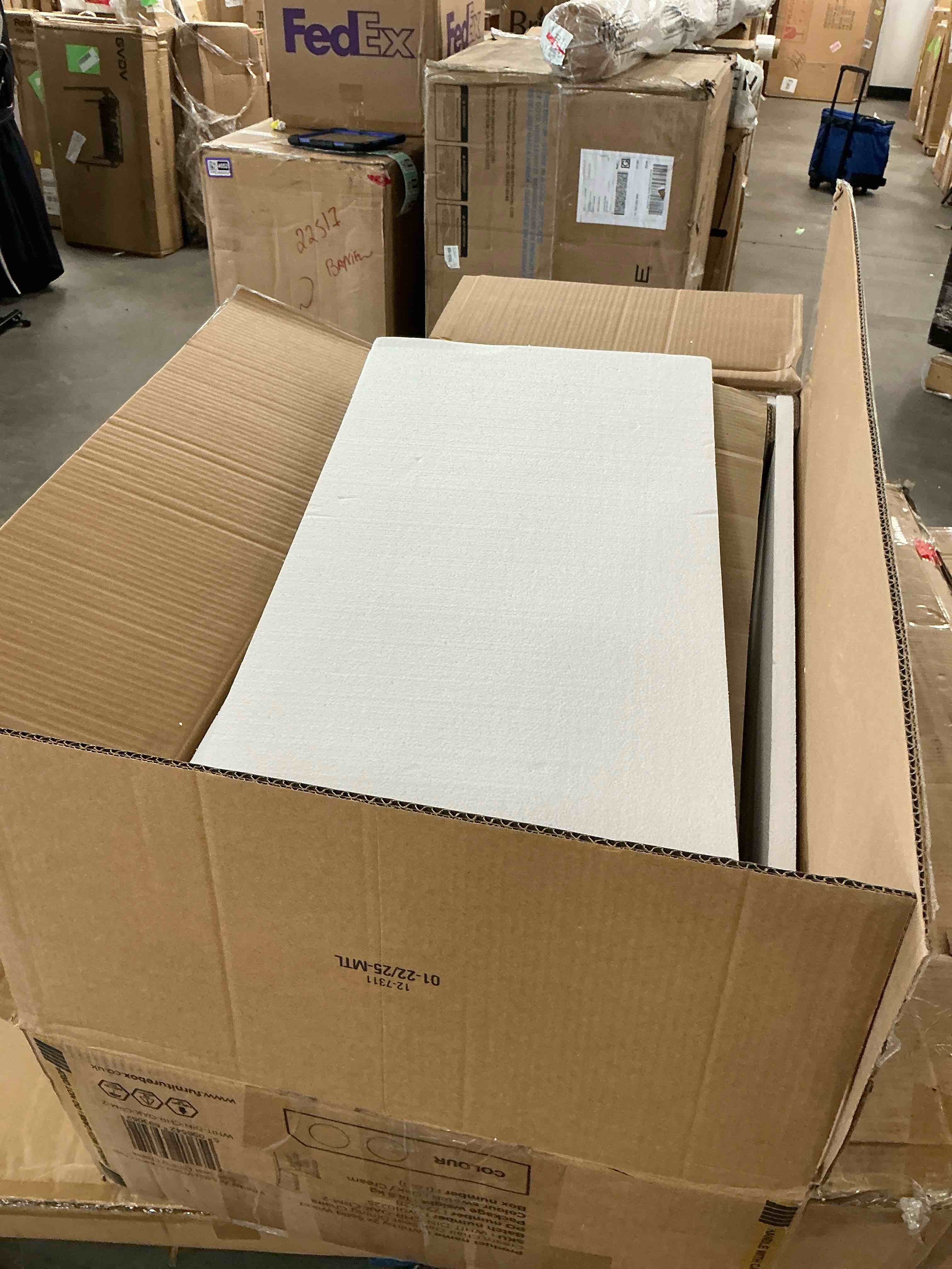 https://s3.amazonaws.com/lotting-images-prod/EmanualPiazza/TEA3577106_1758119454178.jpeg