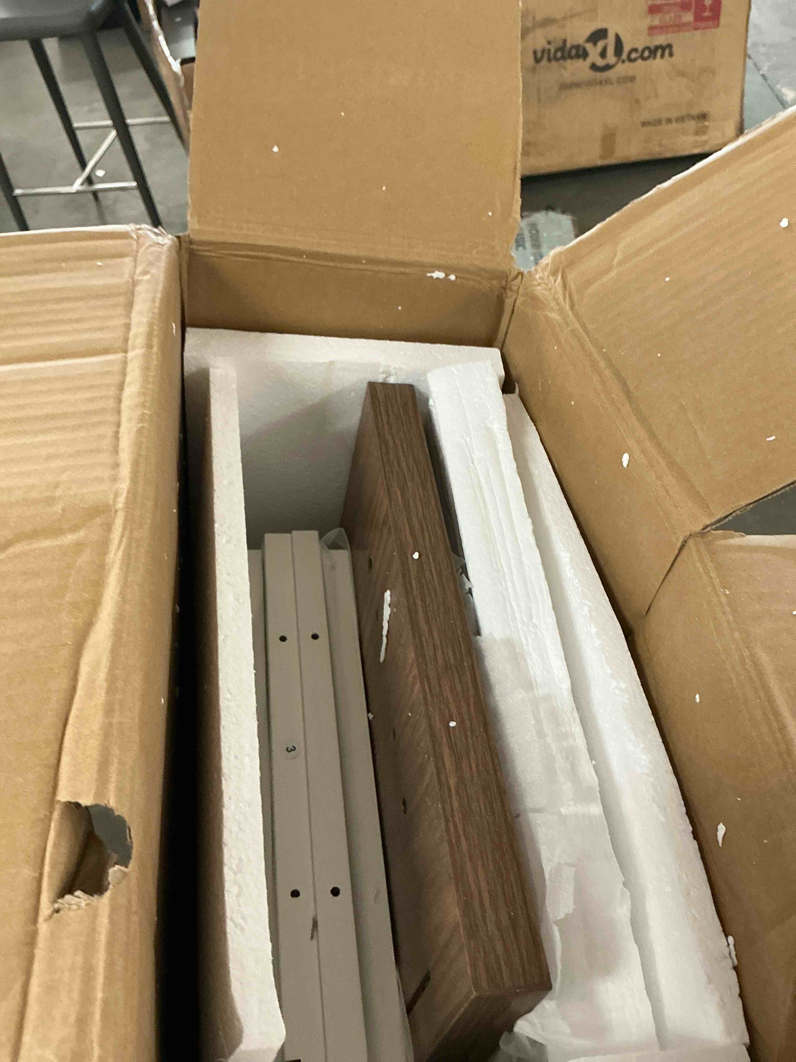 https://s3.amazonaws.com/lotting-images-prod/EmanualPiazza/TEA3577118_1758132259036.jpeg