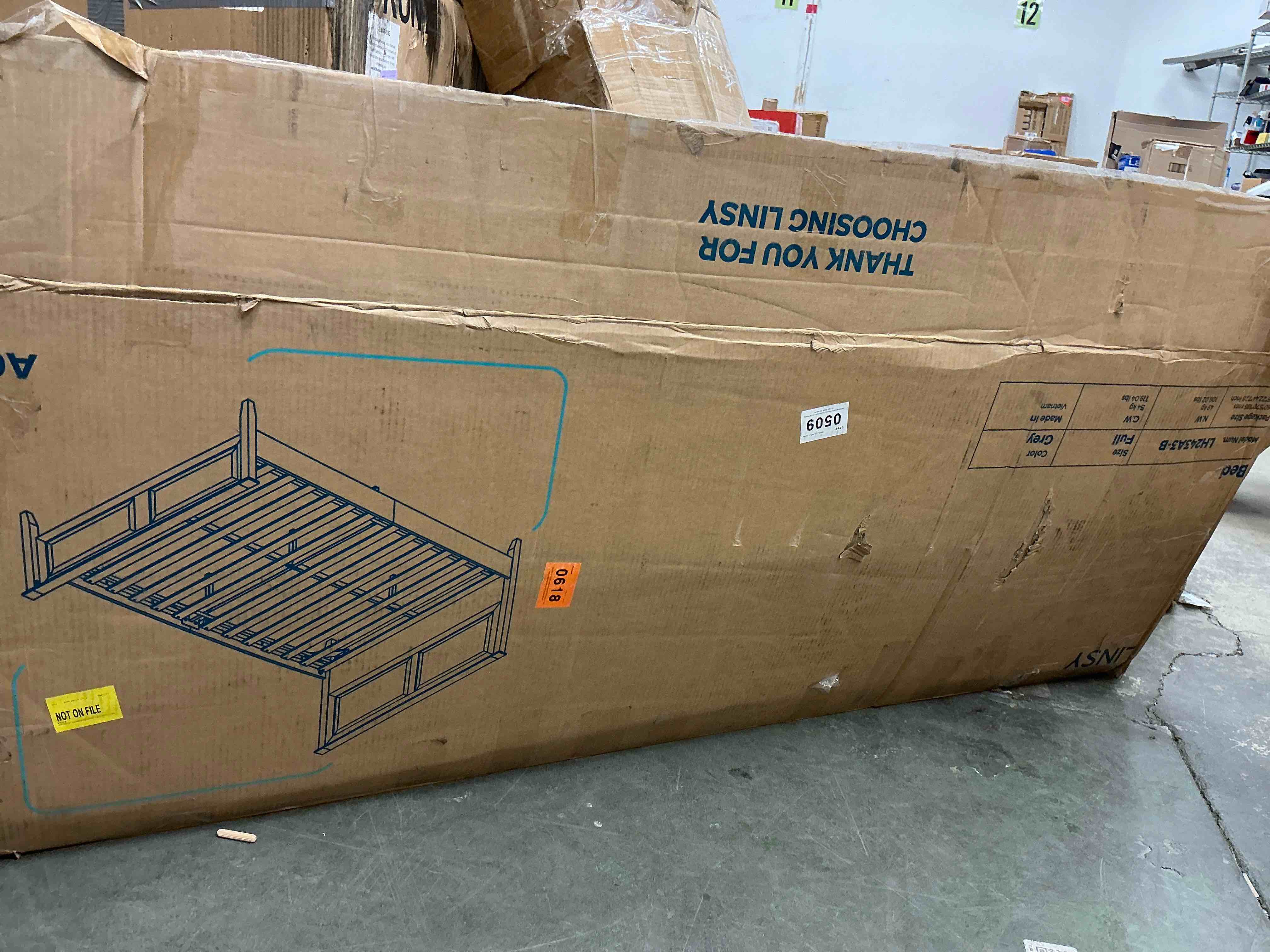 https://s3.amazonaws.com/lotting-images-prod/EmanualPiazza/TEA3577149_1758225648704.jpeg