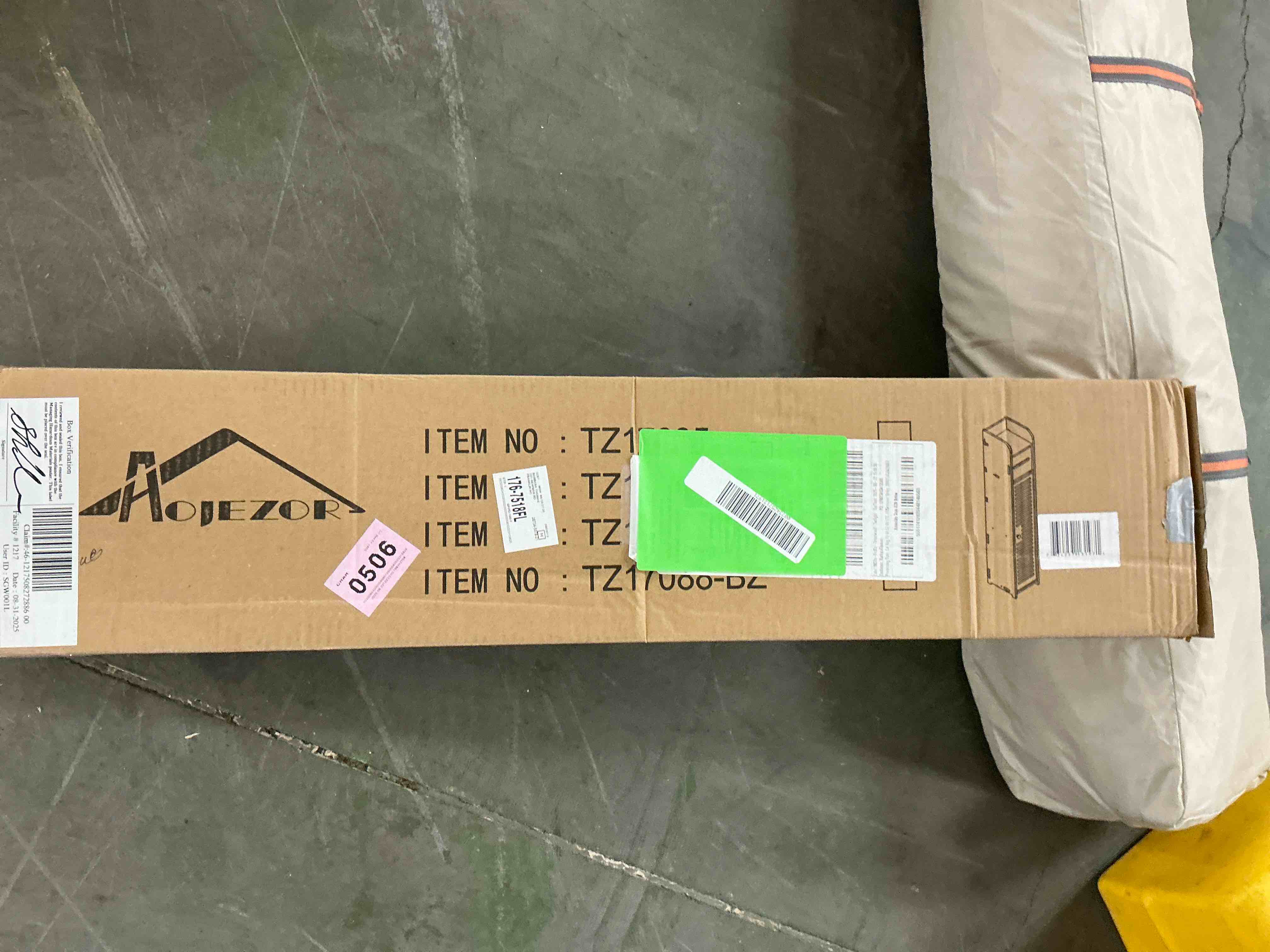 https://s3.amazonaws.com/lotting-images-prod/EmanualPiazza/TEA3577258_1758638833659.jpeg