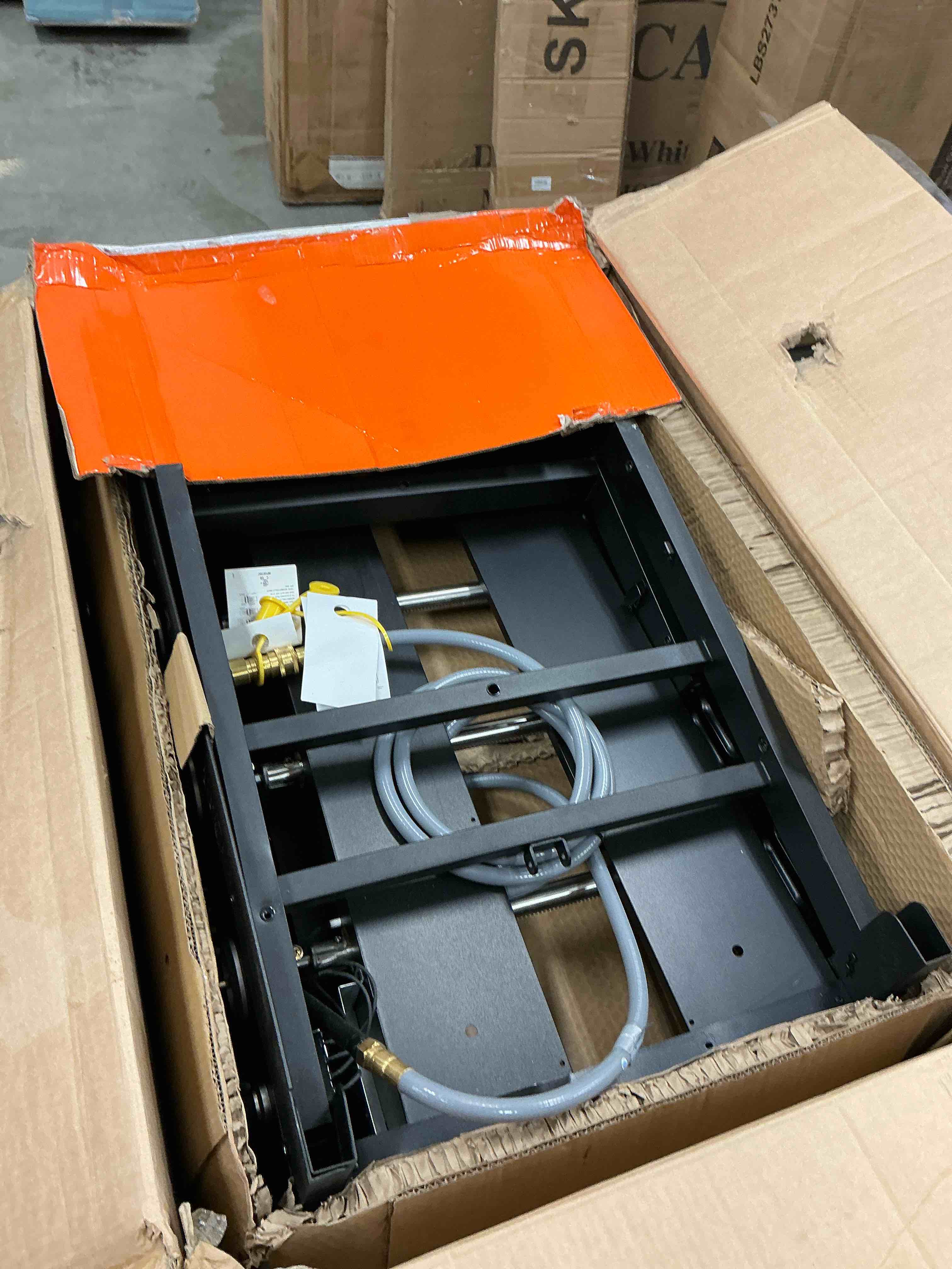 https://s3.amazonaws.com/lotting-images-prod/EmanualPiazza/TEA3577313_1758551772363.jpeg