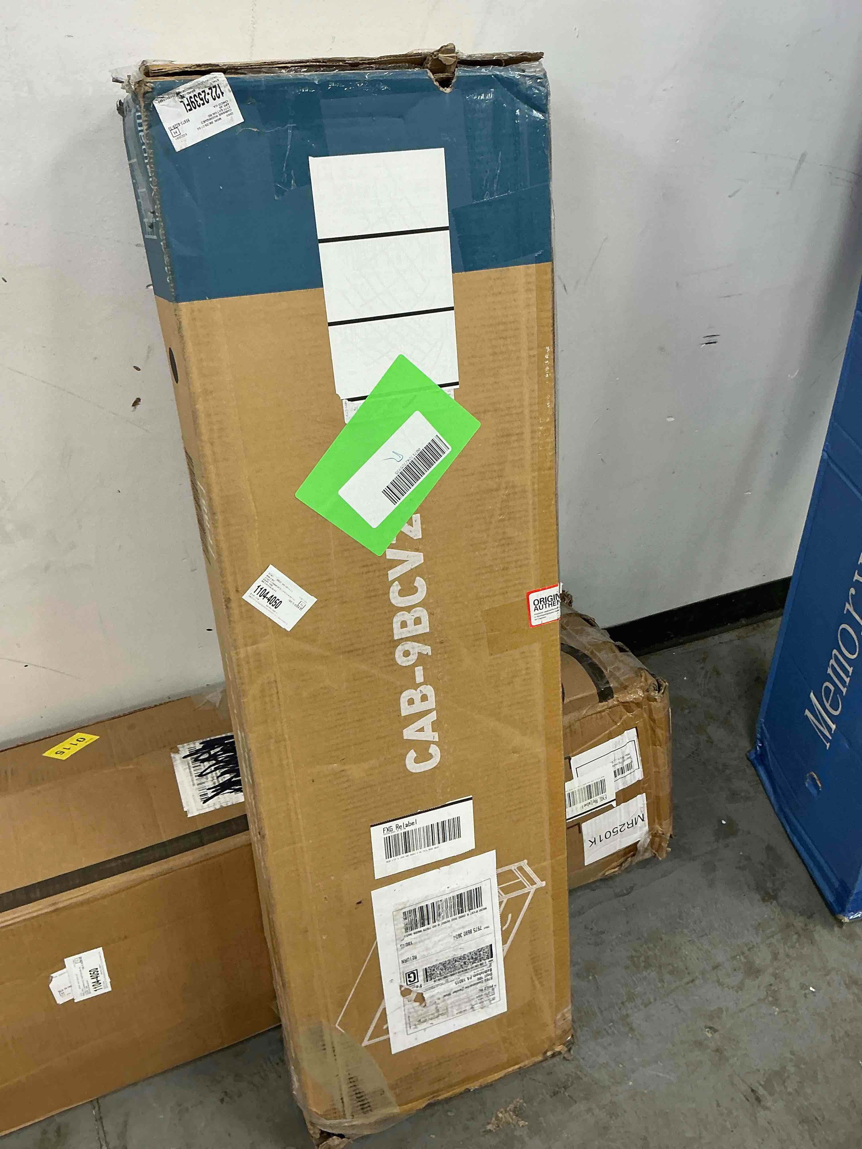 https://s3.amazonaws.com/lotting-images-prod/EmanualPiazza/TEA3577324_1758549174342.jpeg
