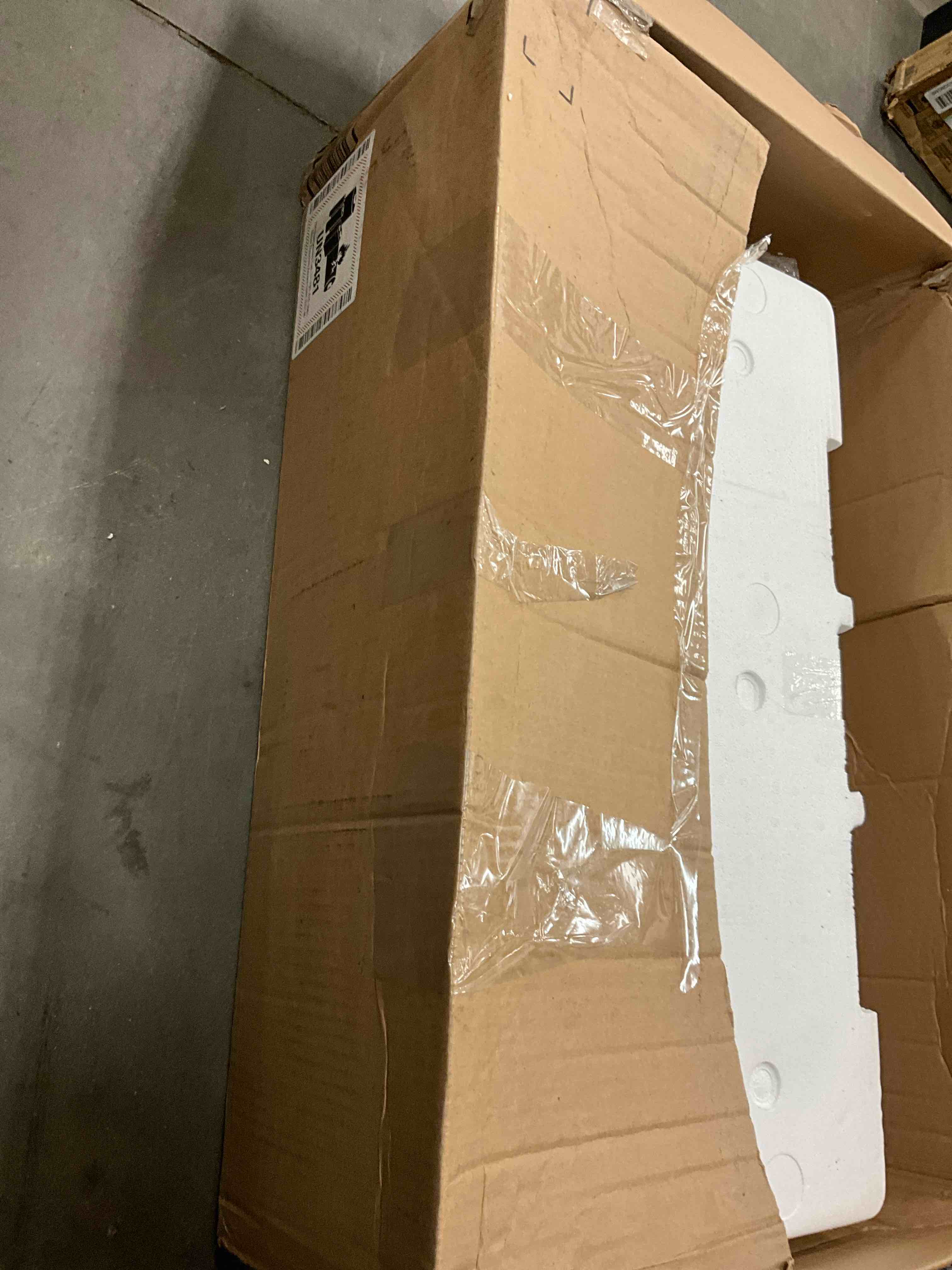 https://s3.amazonaws.com/lotting-images-prod/EmanualPiazza/TEA3577714_1758979090184.jpeg