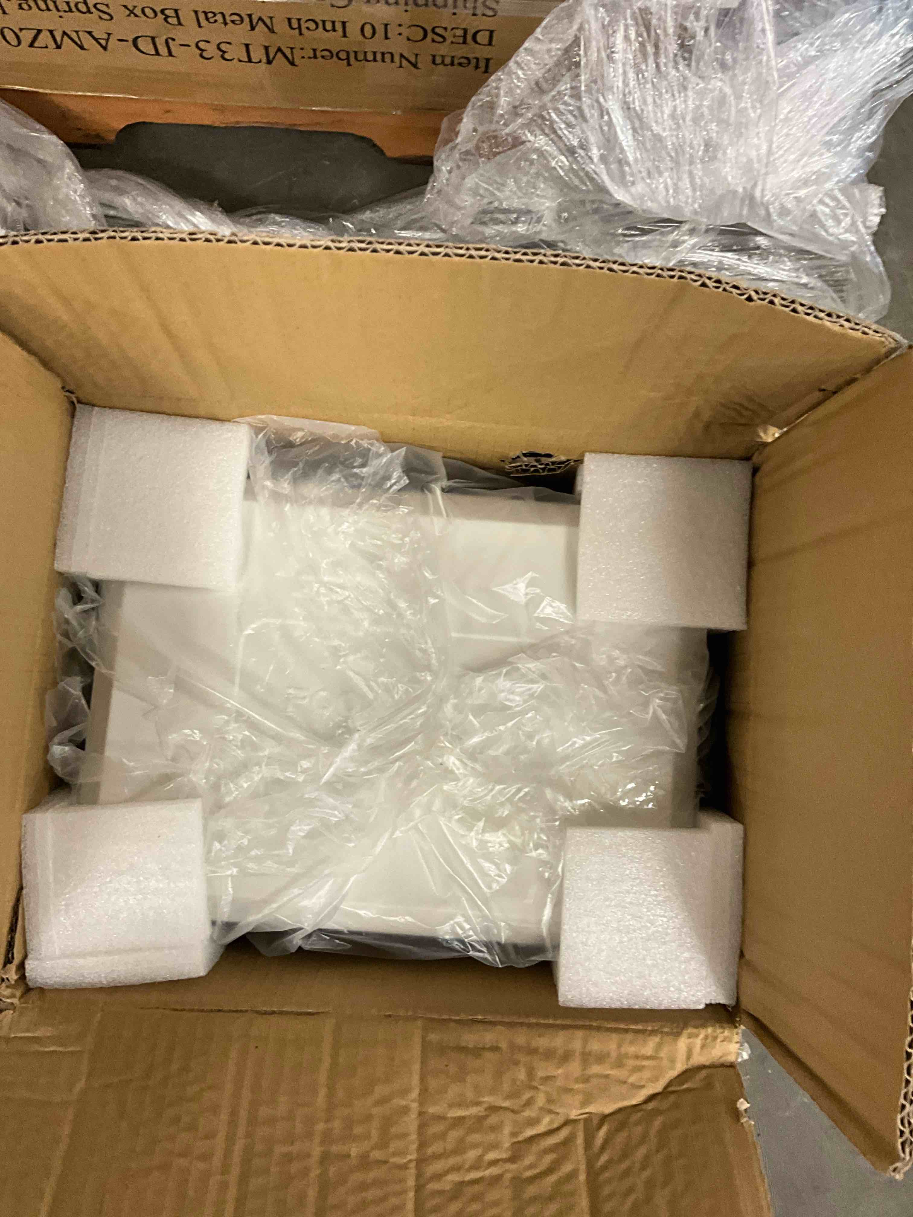 https://s3.amazonaws.com/lotting-images-prod/EmanualPiazza/TEA3577728_1758981641594.jpeg