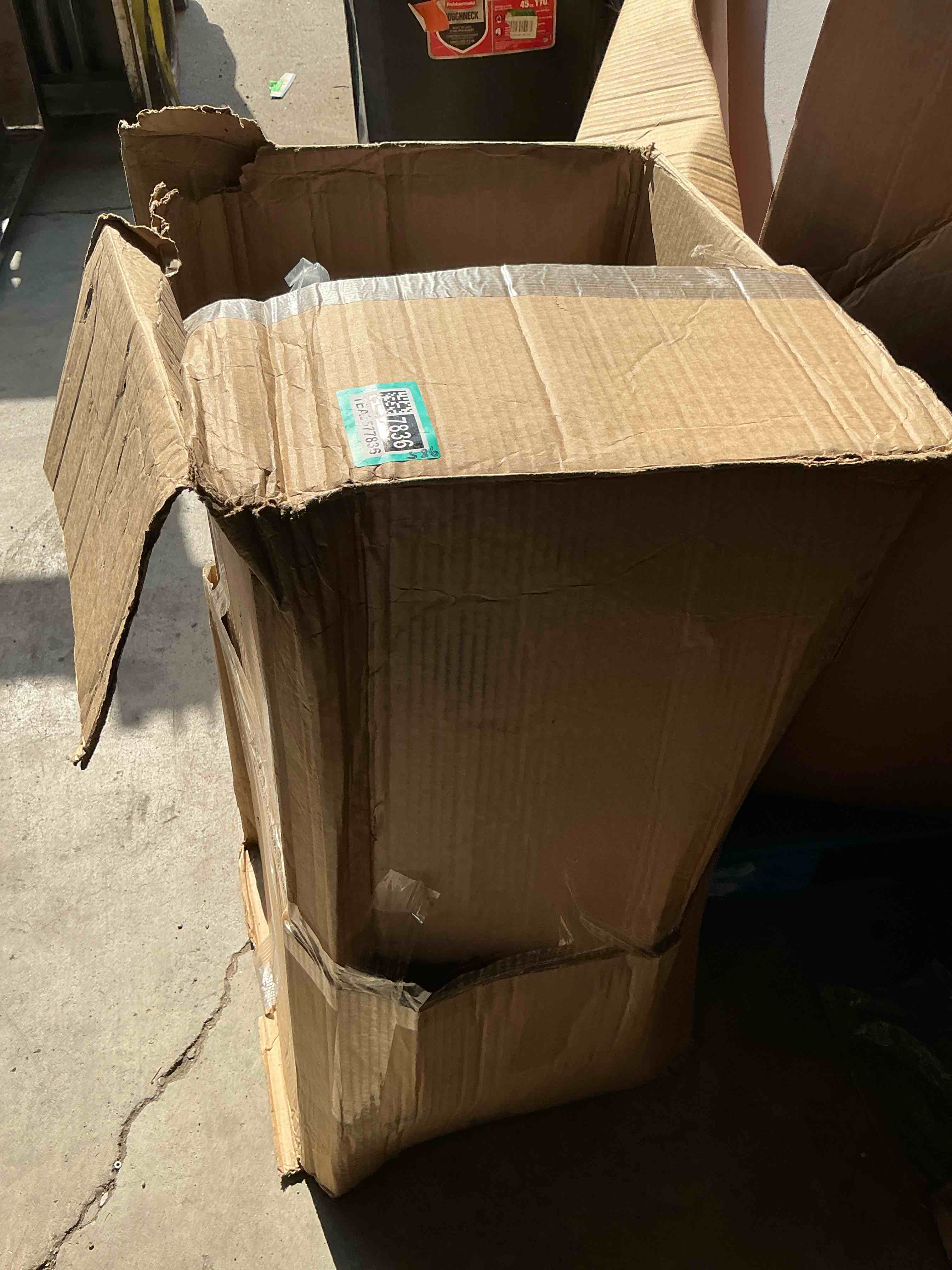 https://s3.amazonaws.com/lotting-images-prod/EmanualPiazza/TEA3577836_1759173559426.jpeg
